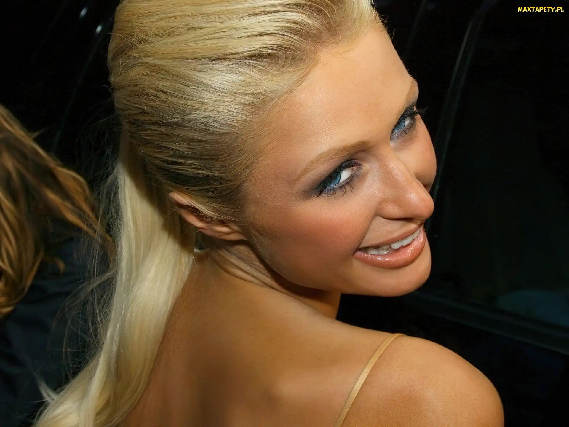 Paris Hilton, oczka