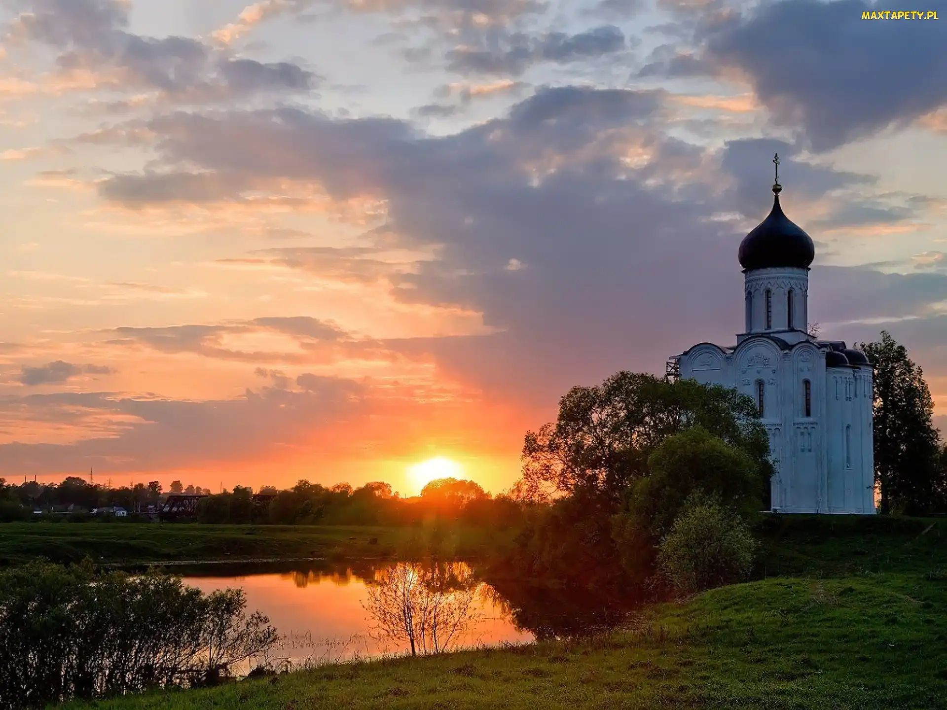 Rzeka, Zachód Słońca, Cerkiew