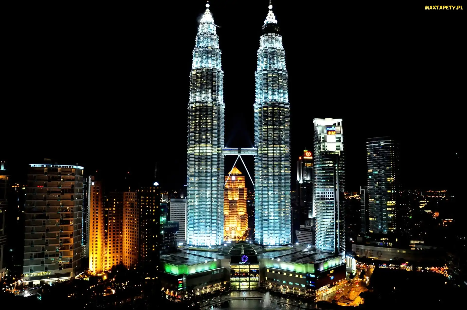 Malezja, Noc, Petronas Towers, Kuala Lumpur