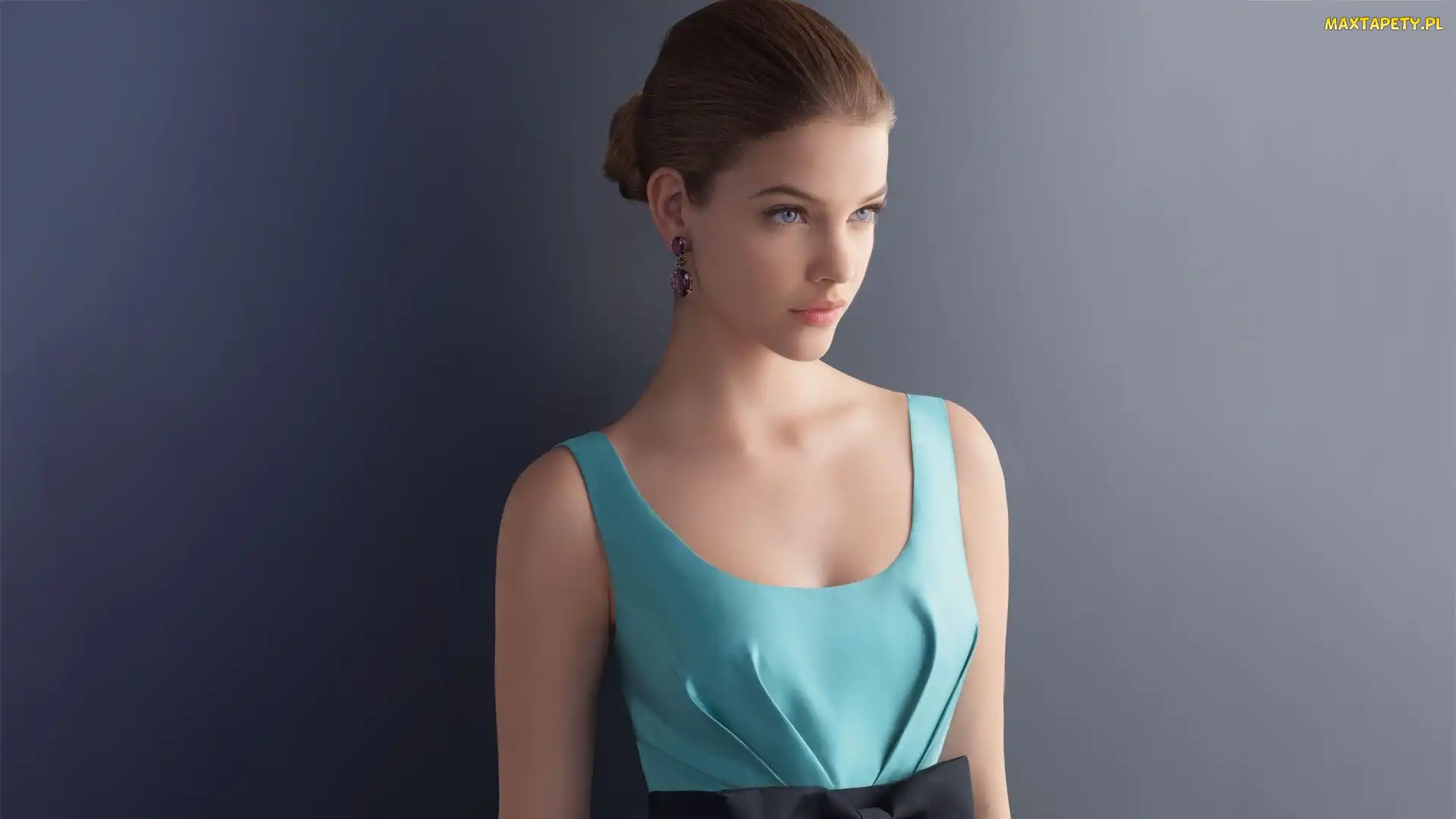 Niebieska, Sukienka, Barbara Palvin