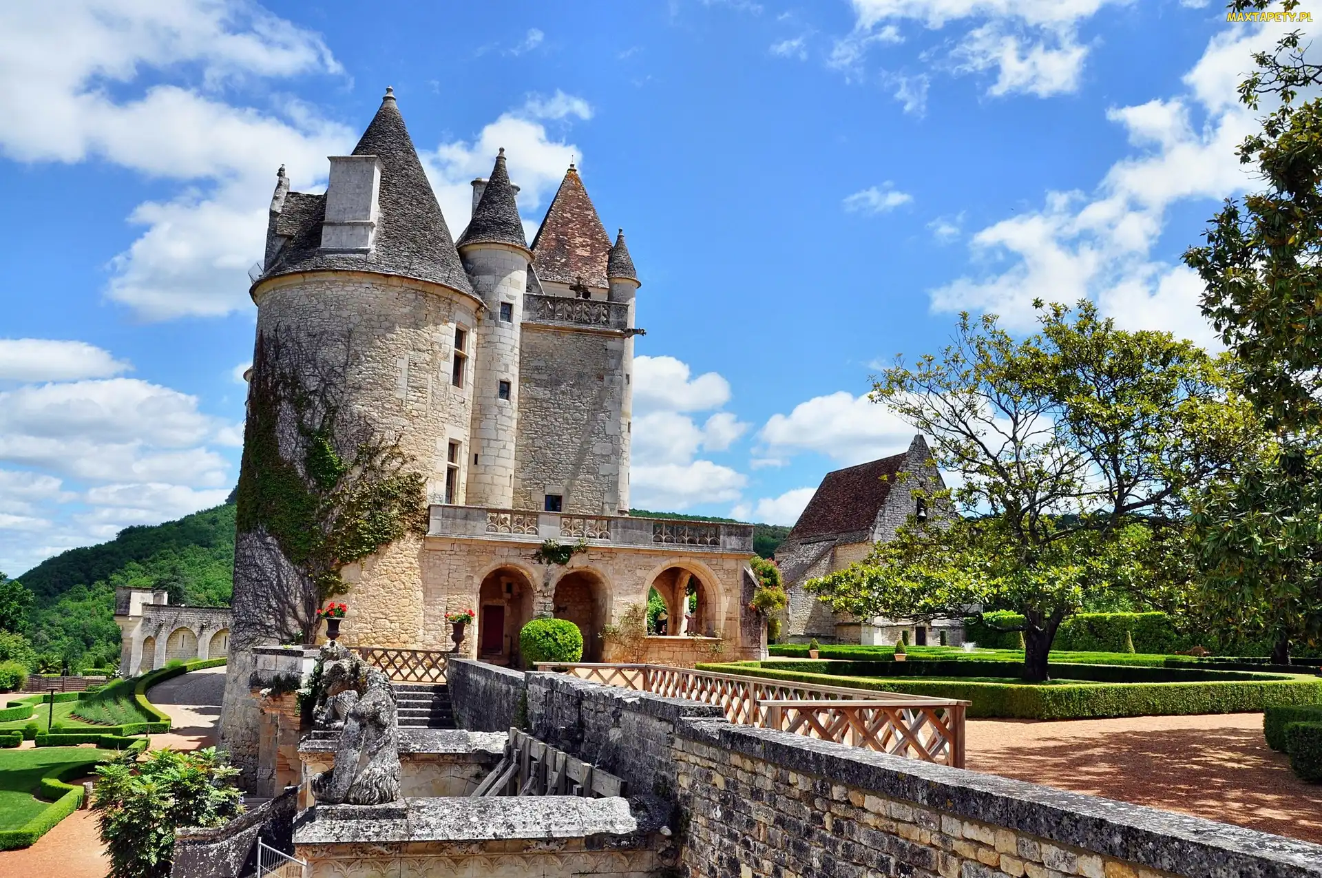 Francja, Dordonia, Zamek Chateau des Milandes, Miejscowość Castelnaud-la-Chapelle