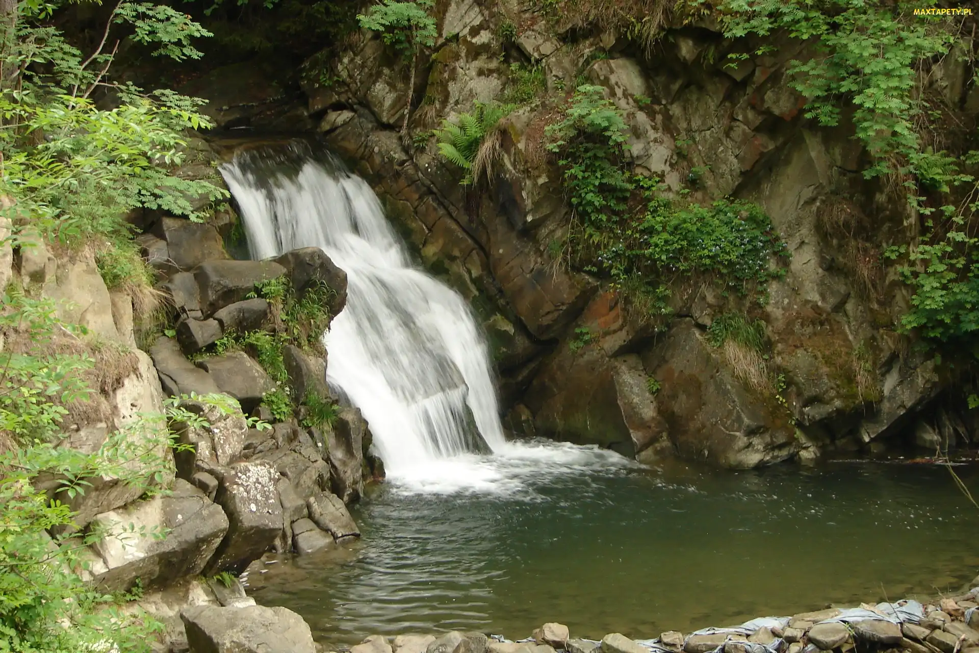 Zaskalnik, Szczawnica, Wodospad