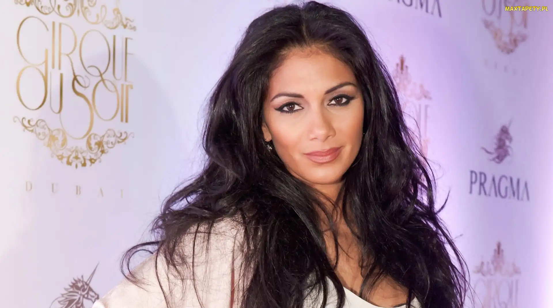 Brunetka, Makijaż, Nicole Scherzinger
