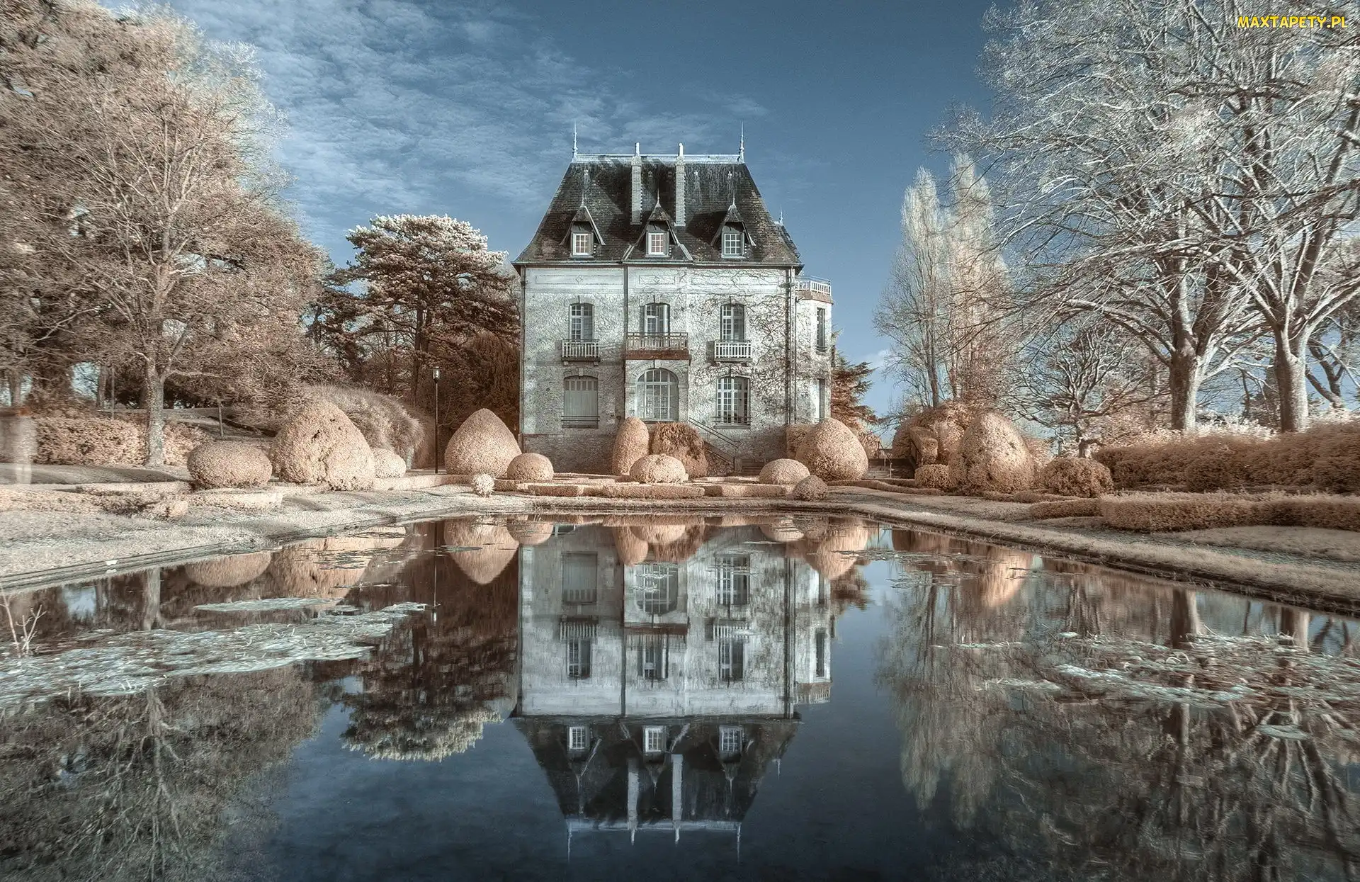 Saint Christophe en Brionnais, Hotel Chateau de Truyes, Francja
