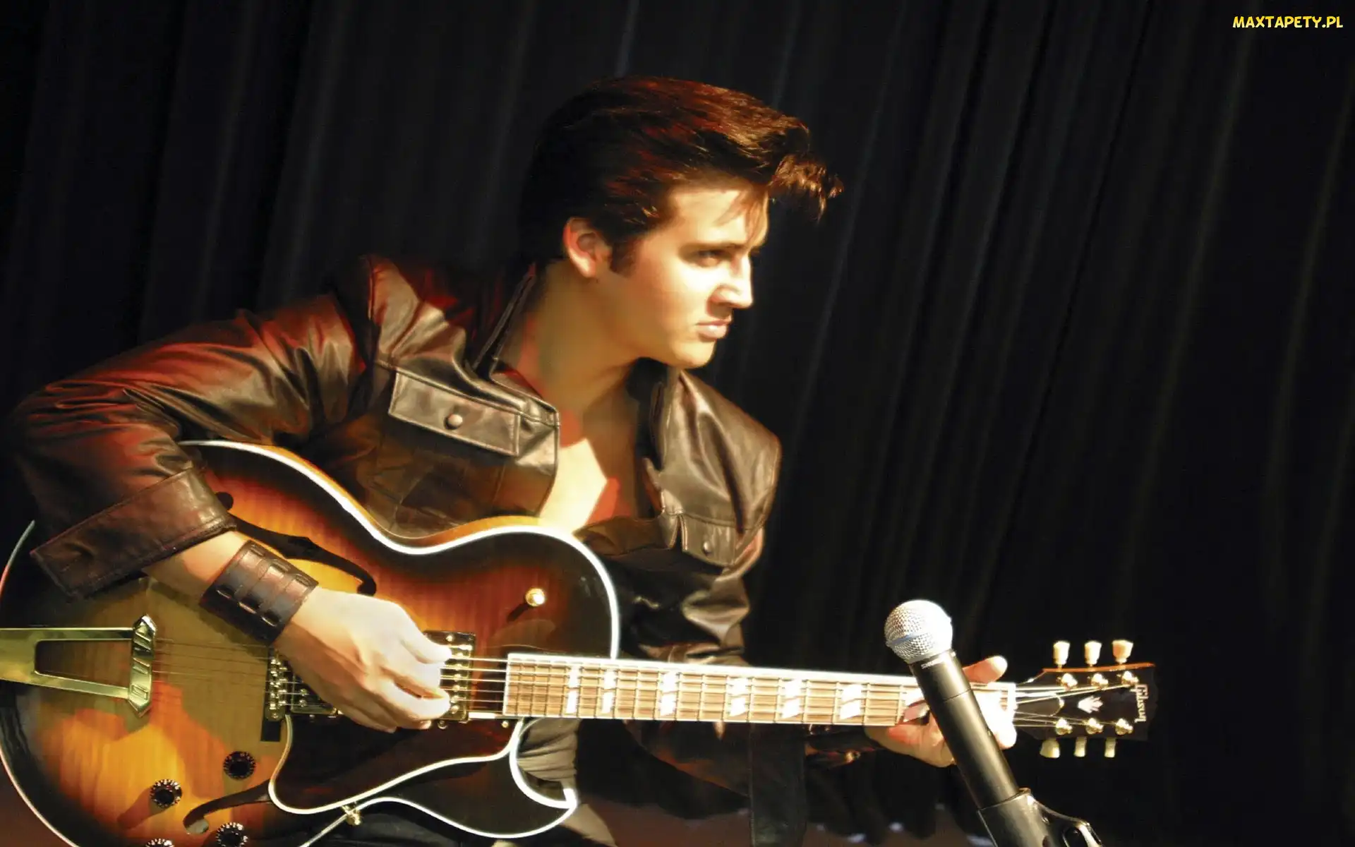Elvis Presley, Kurtka, Gitara