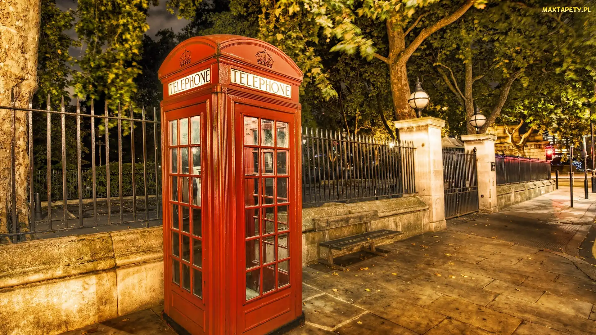 Londyńska, Ławeczka, Budka, Telefoniczna, Ulica