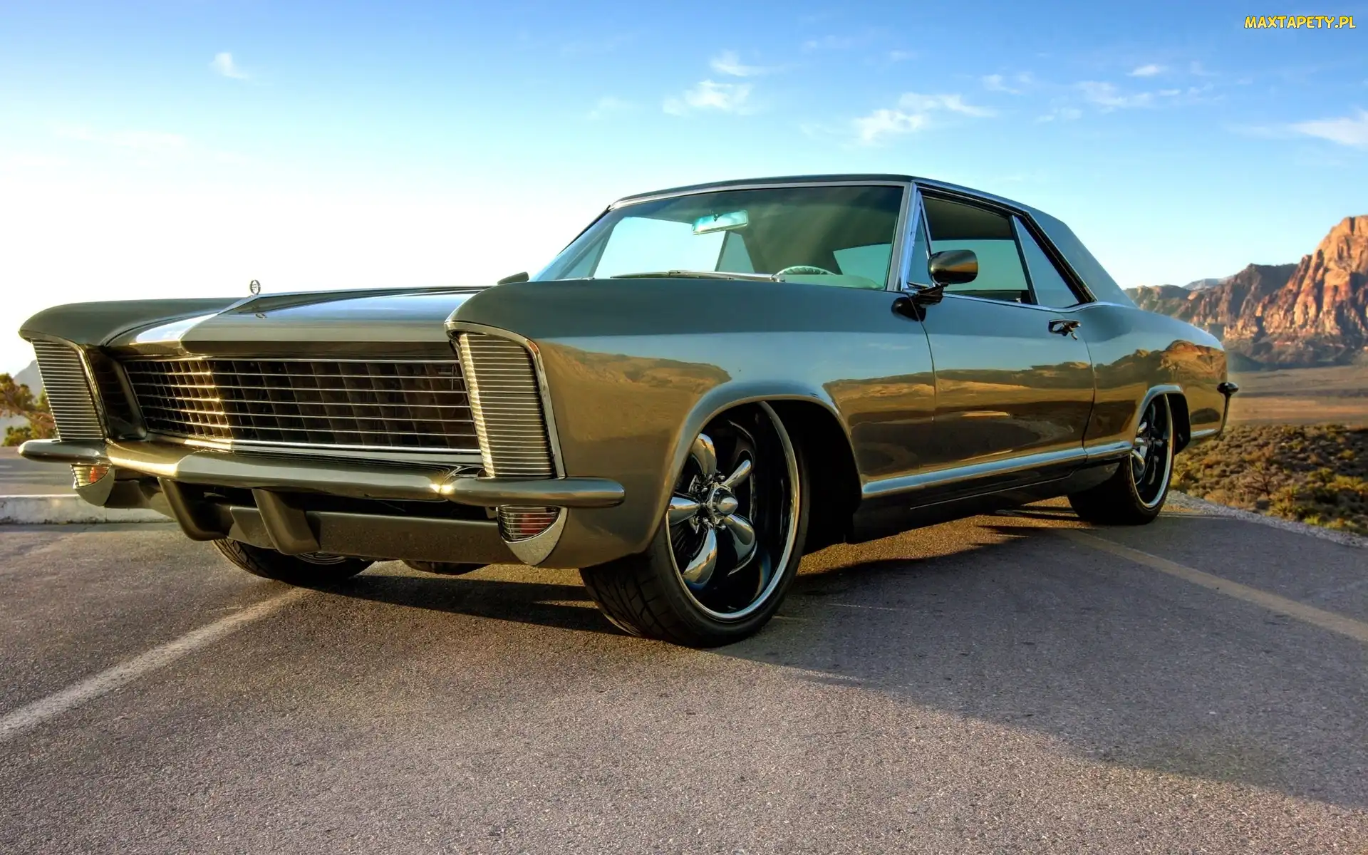 Buick, Droga, Riviera