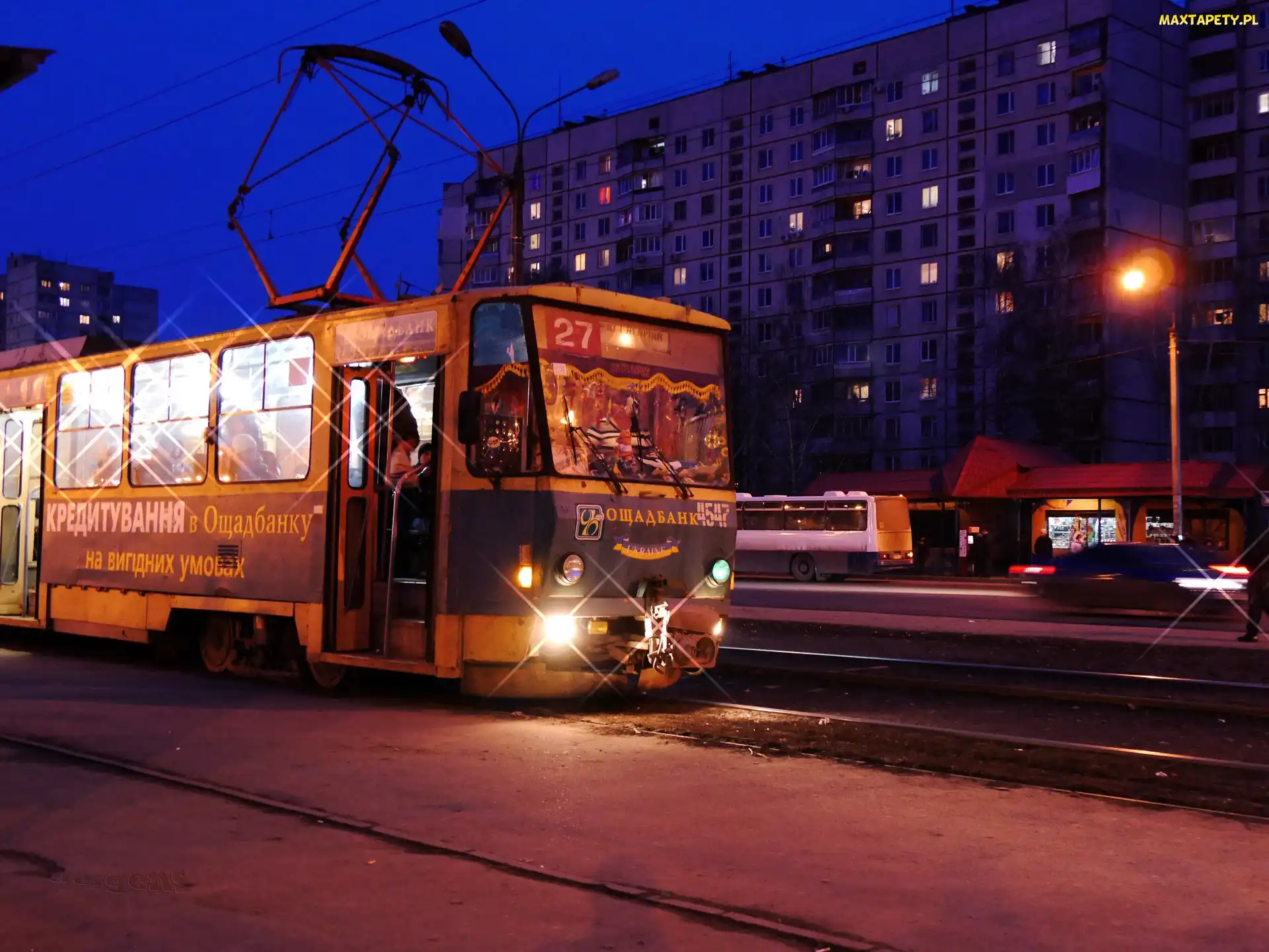 Noc, Ulica, Tramwaj