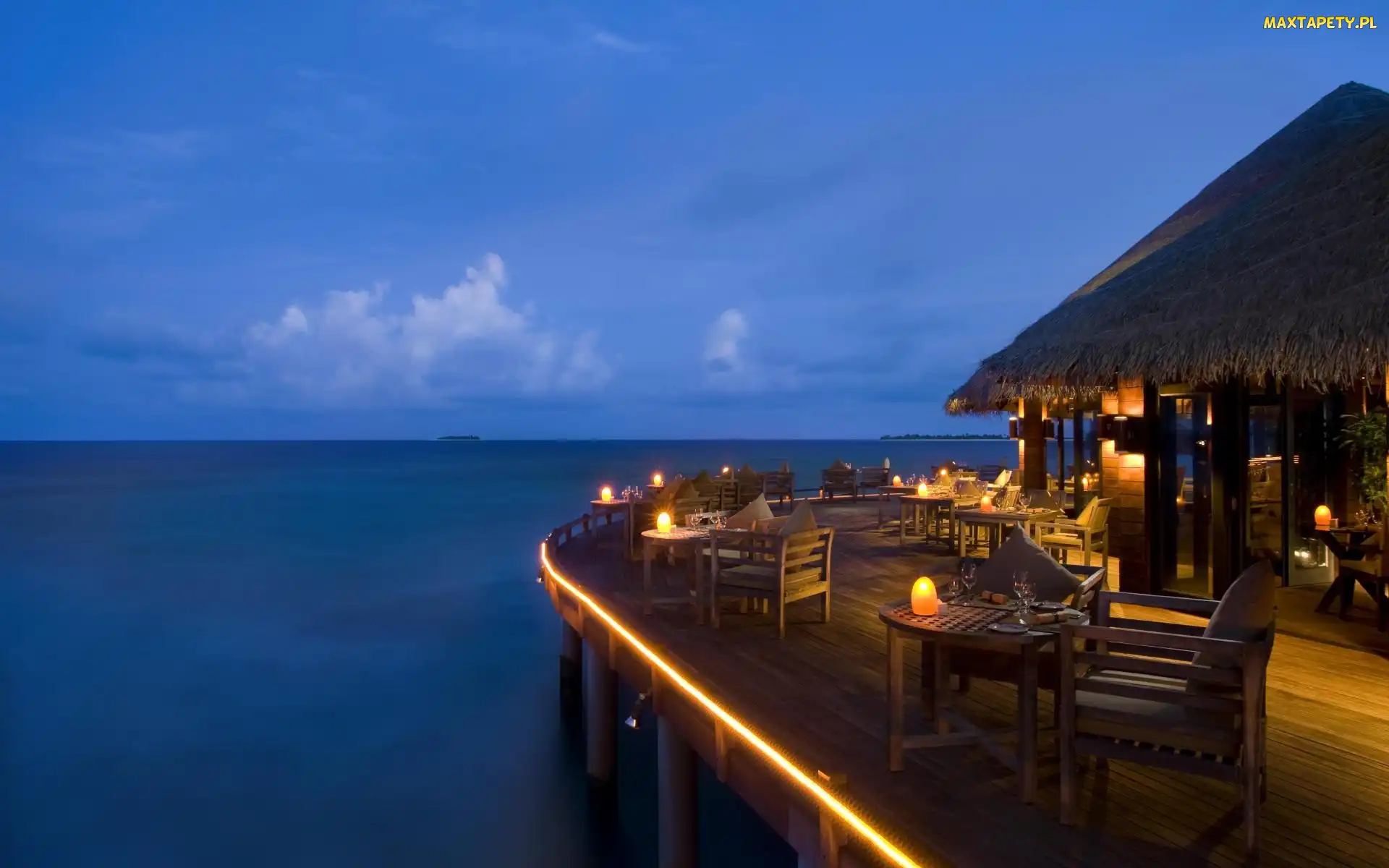 Morze, Bora Bora, Restauracja