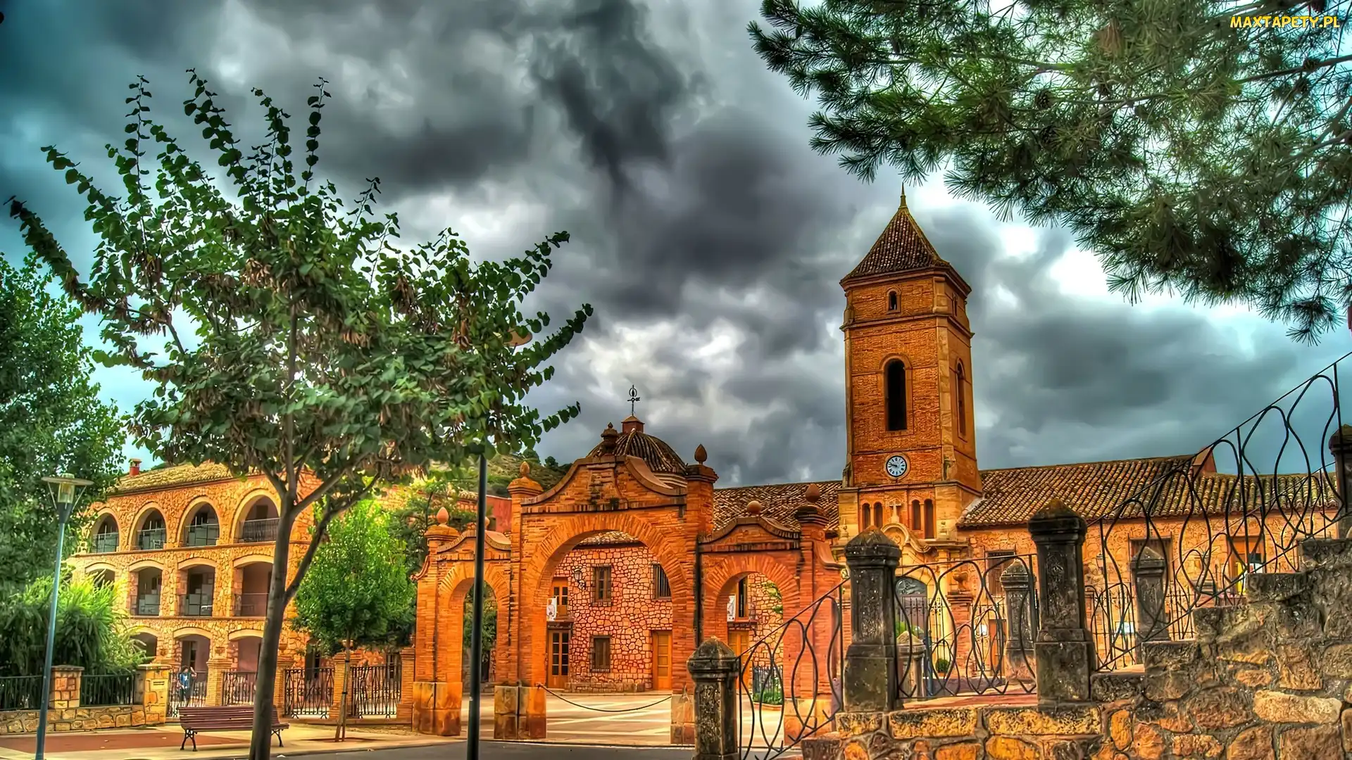 Ibiza, Santa Eulalia, Gmach, Drzewa, Katolickiej, Hiszpania, Szkoły