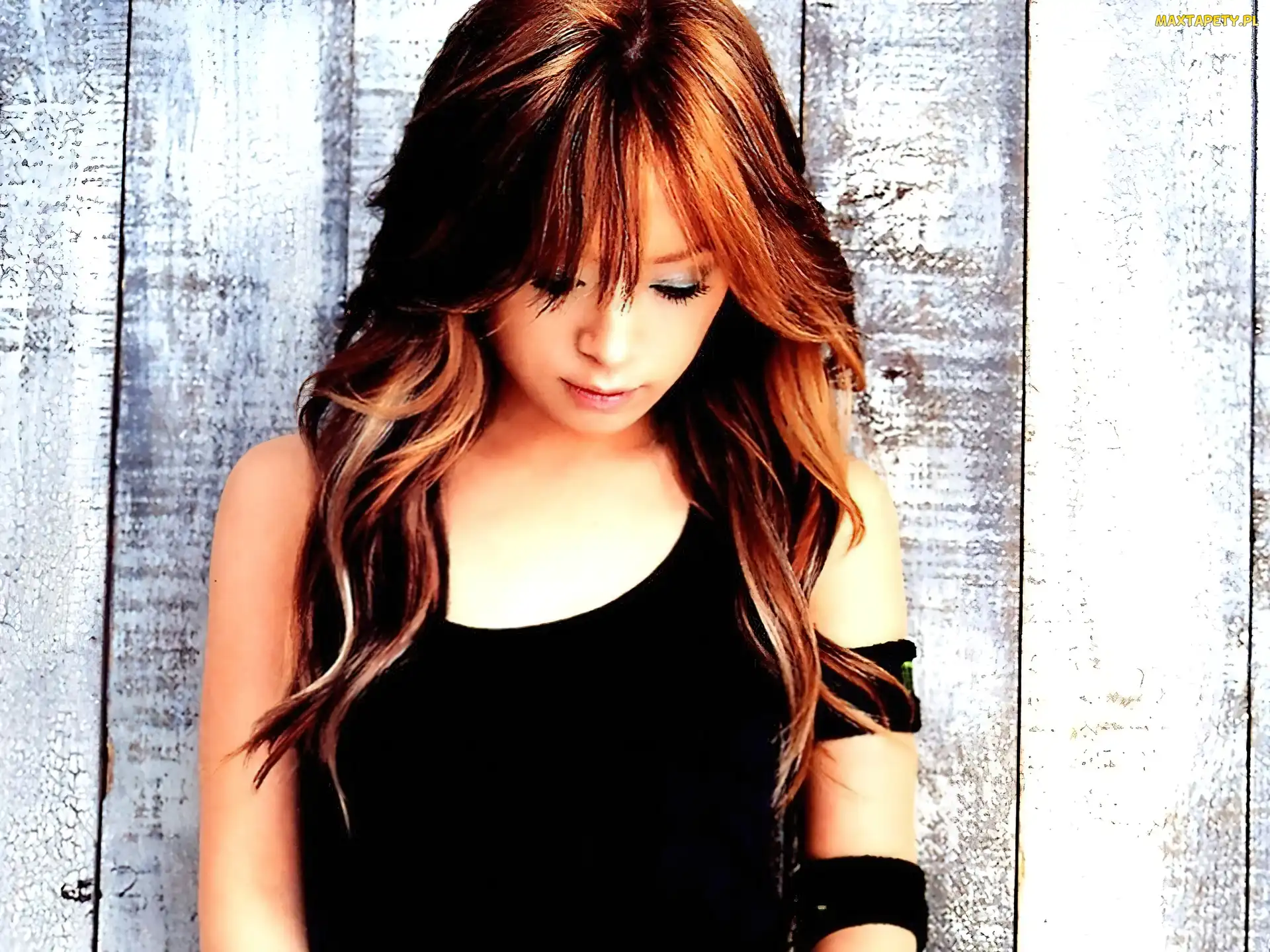 czarny top, Ayumi Hamasaki