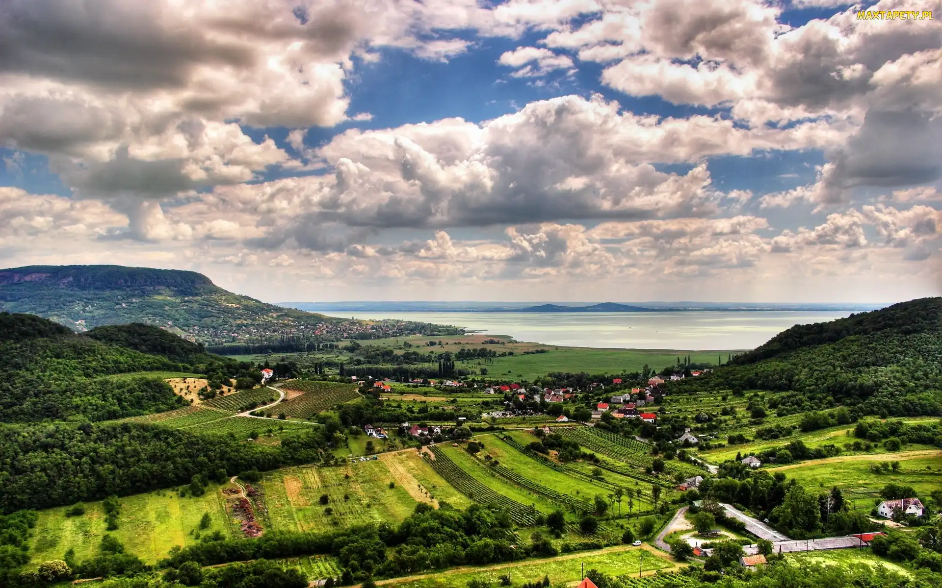 Miasteczka, Balaton, Jezioro, Węgry, Pola, Lasy, Łąki, Góry