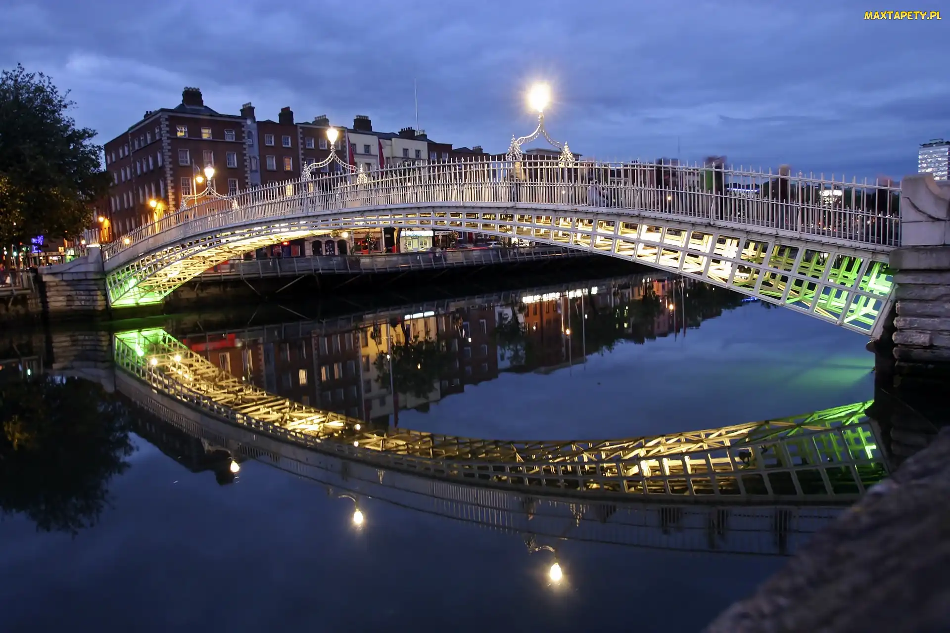 Dublin, Domy, Noc, Liffey, Most, Rzeka
