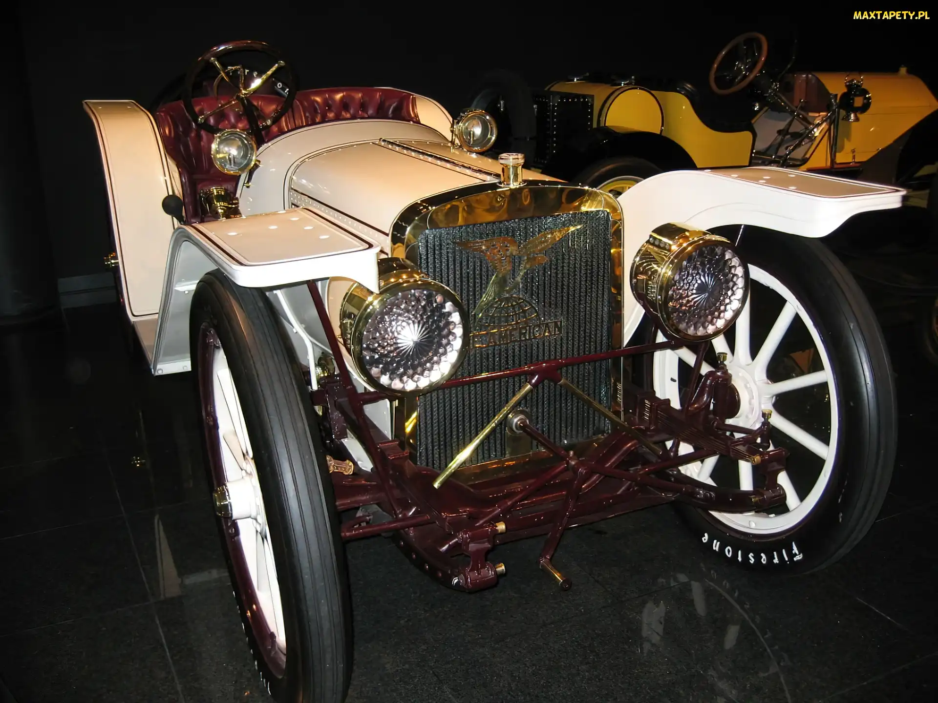 Cadillac, felgi, opony , koła , światła