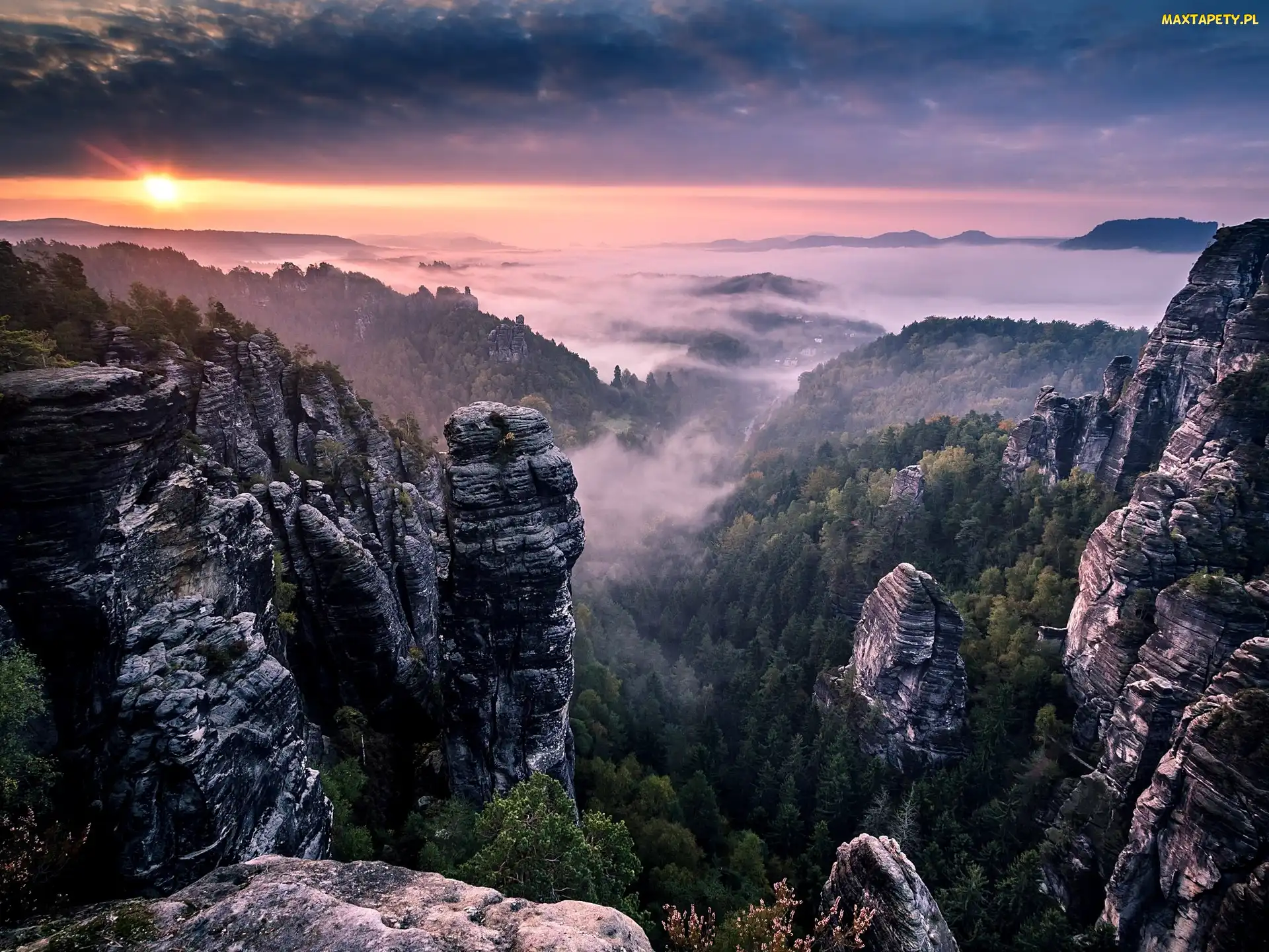 Chmury, Zachód Słońca, Góry