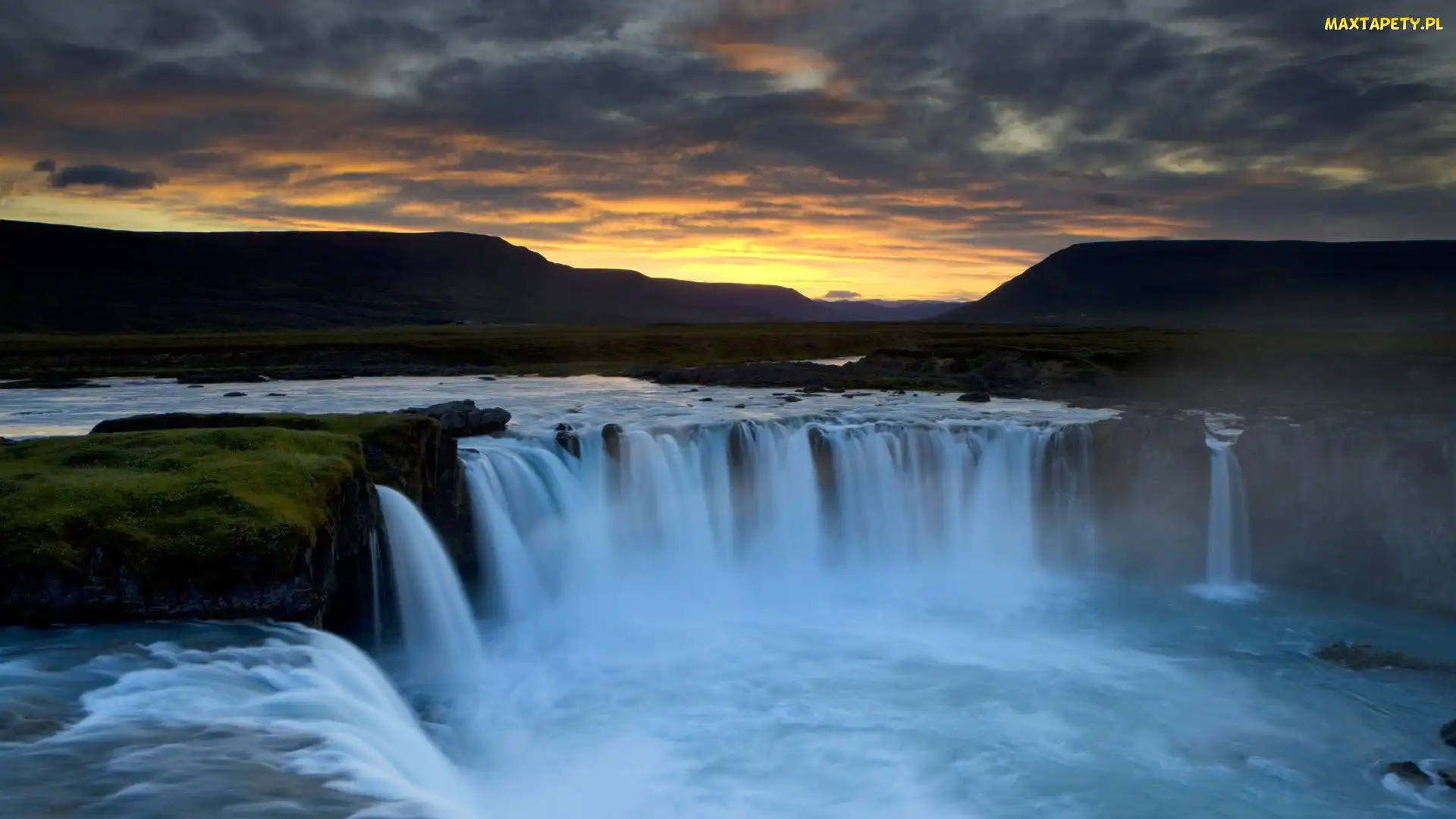 Islandia, Wodospad