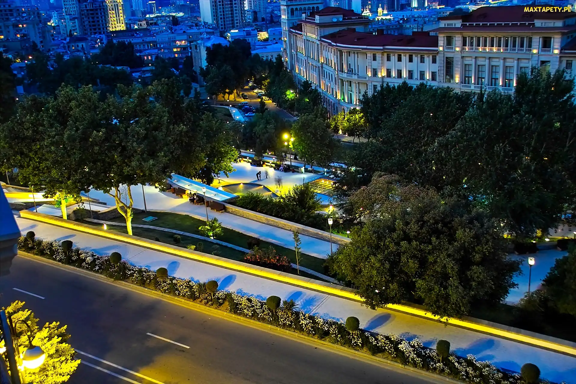 Skwer, Baku, Nocna Panorama, Drzewa, Domy