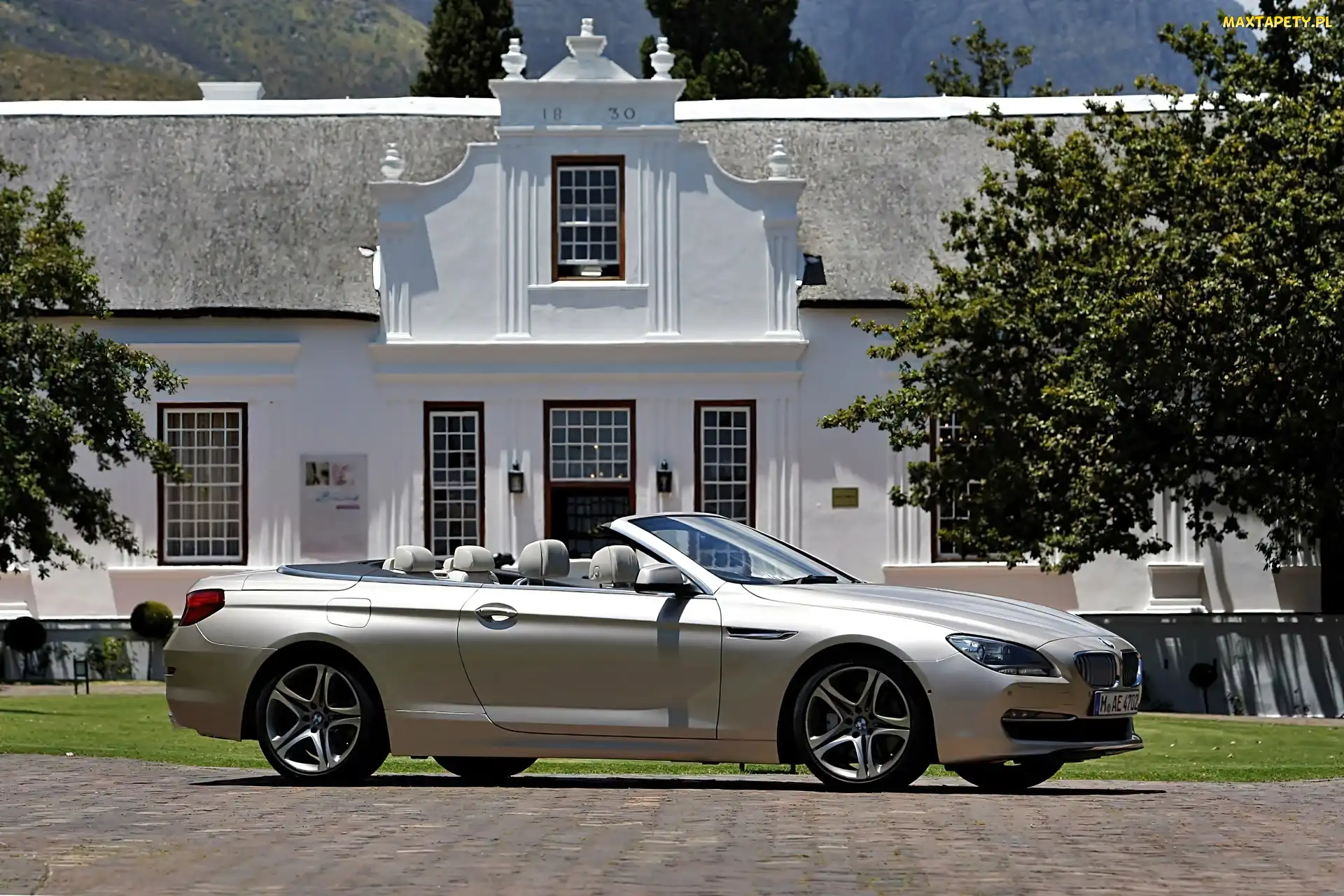Drzewa, Dom, BMW 6, Cabrio