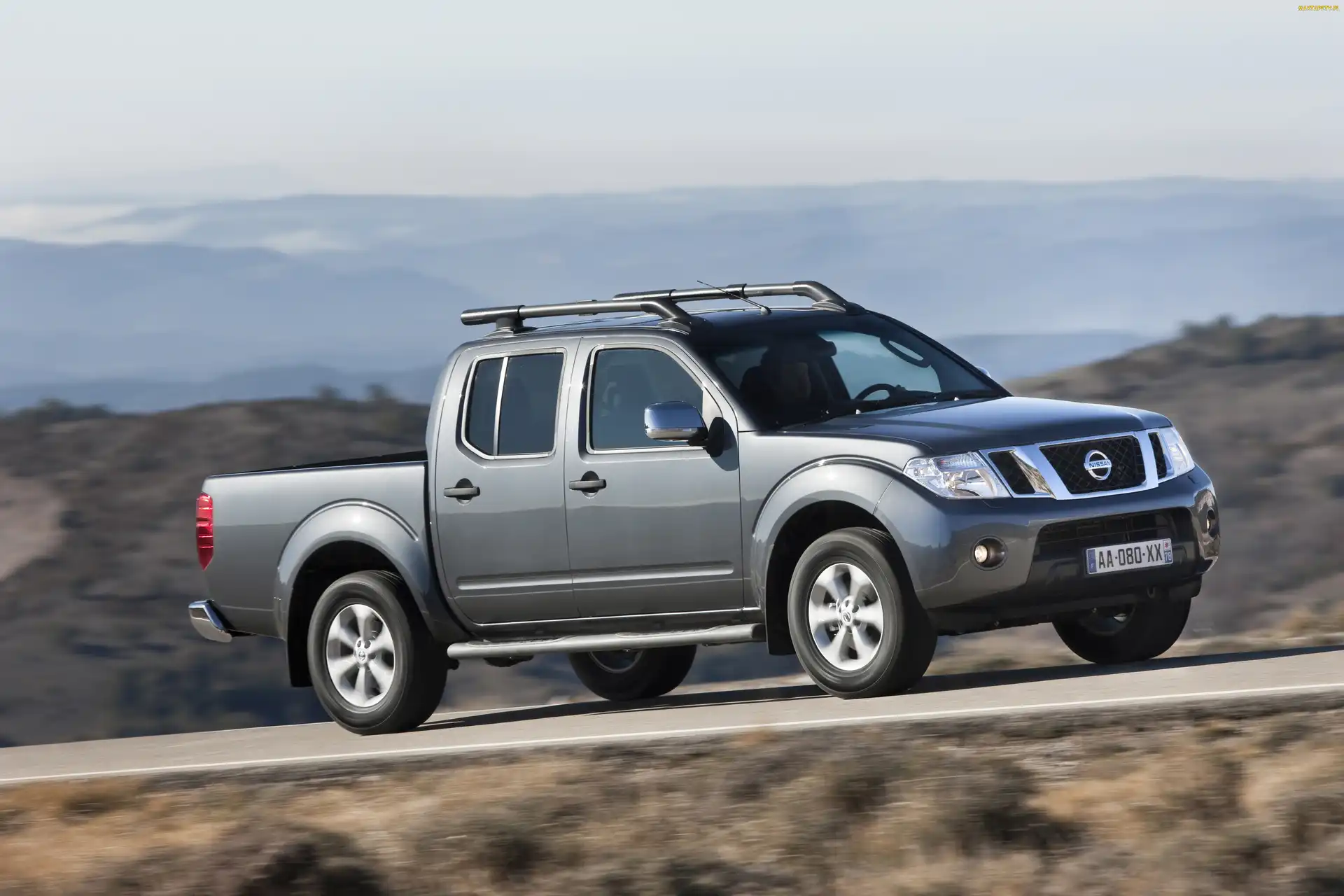 Nissan Navara, szary