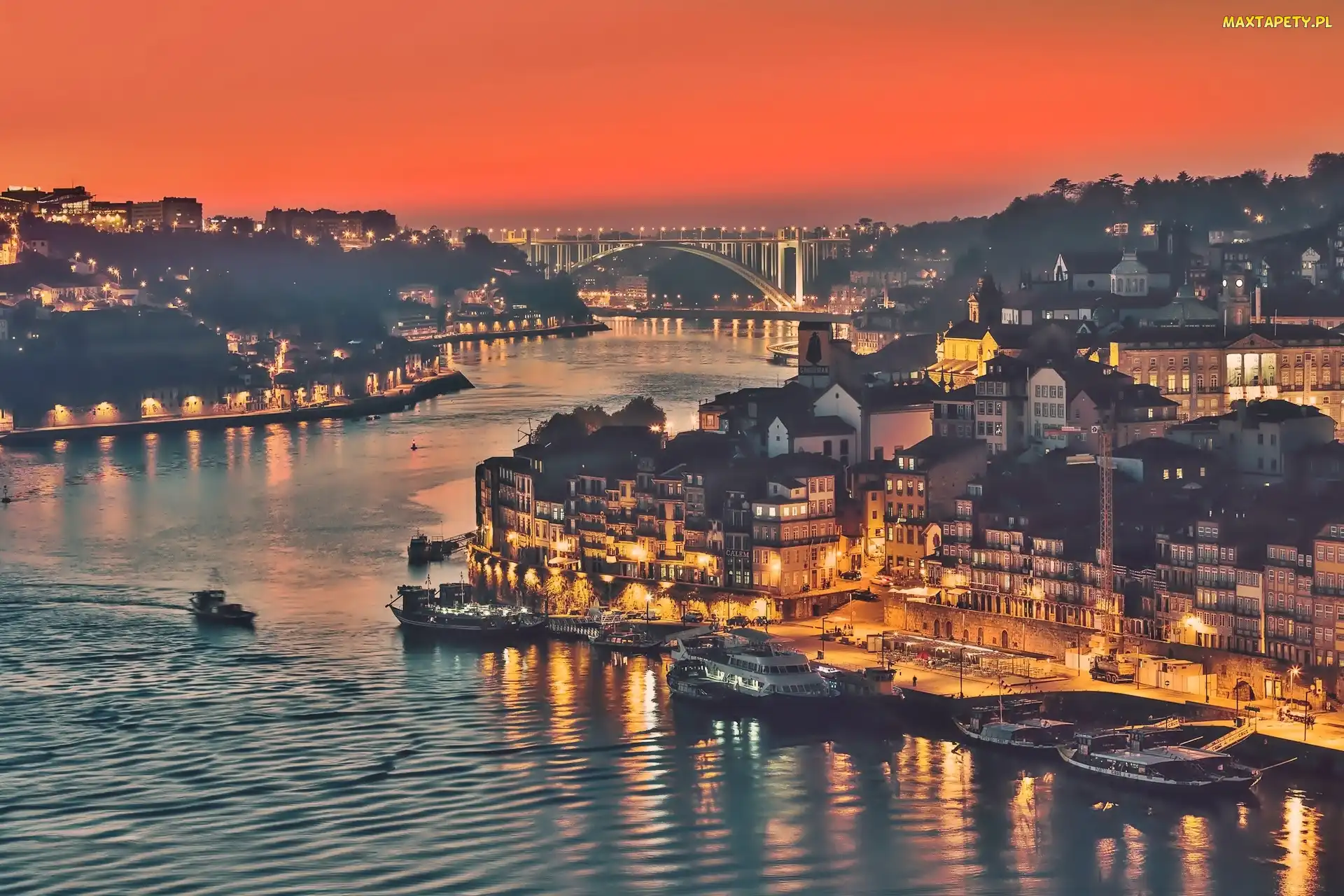Nocą, Porto, Rzeka, Z lotu ptaka, Miasto, Portugalia, Douro