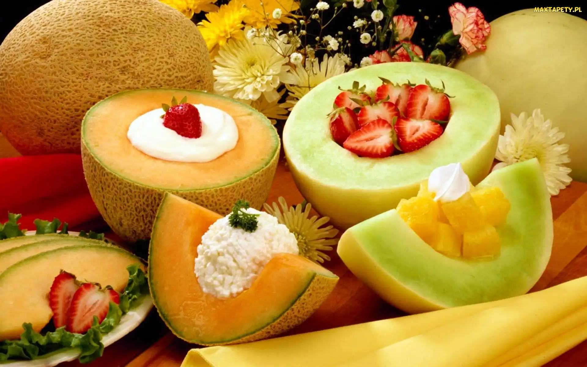 Kwiatki, Ananas, Melon, Truskawki