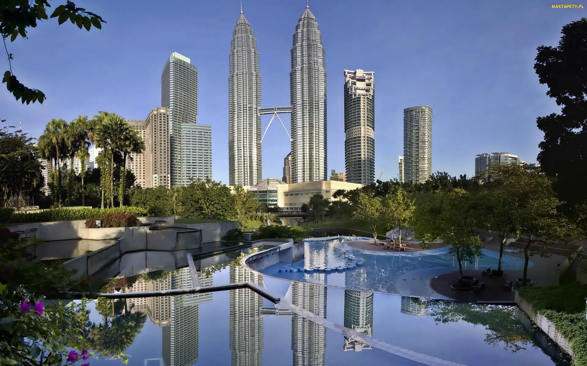 Petronas Towers, Kuala Lumpur, Drapacze Chmur