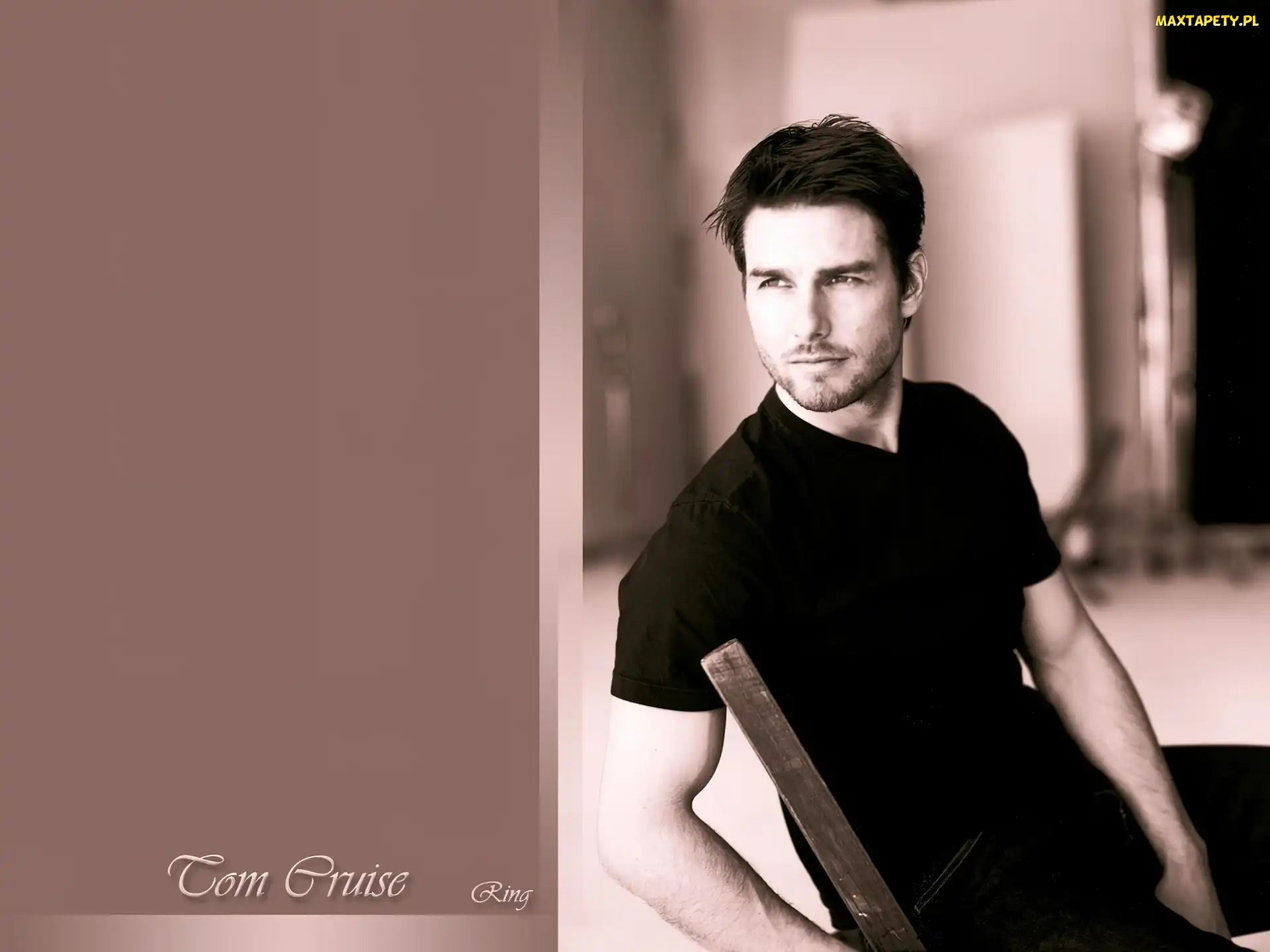 czarna koszulka, Tom Cruise