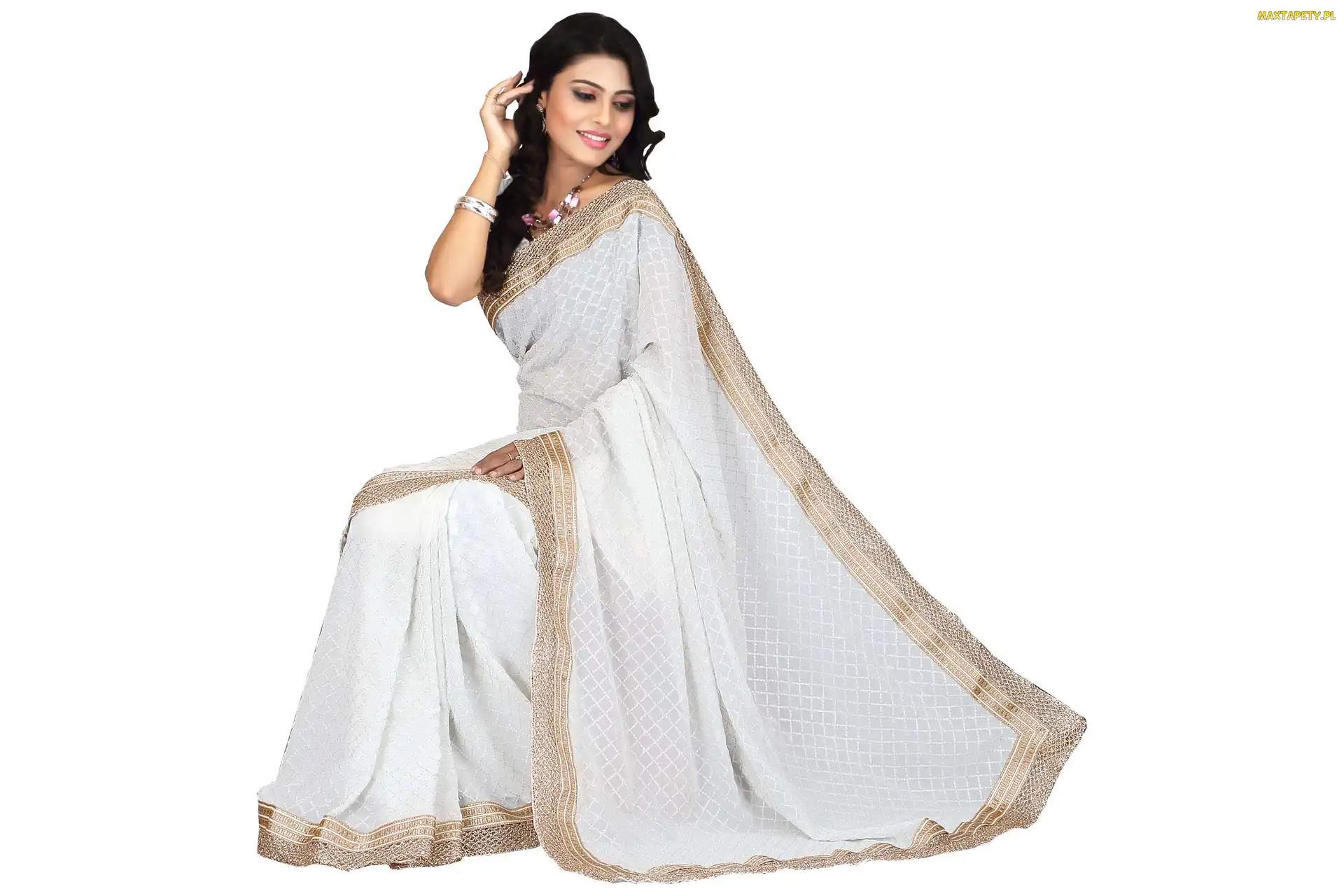 Kobieta, Sari