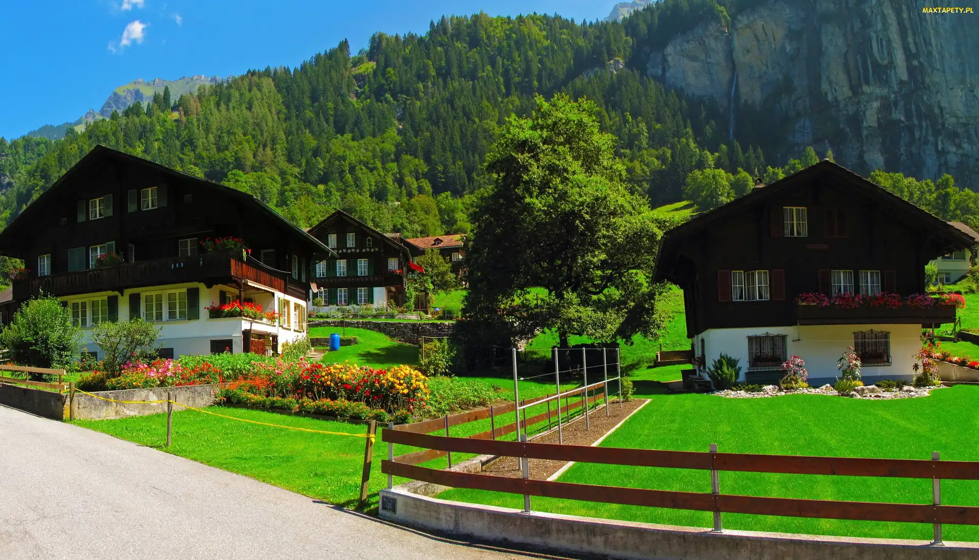 Góry, Lauterbrunnen, Domy
