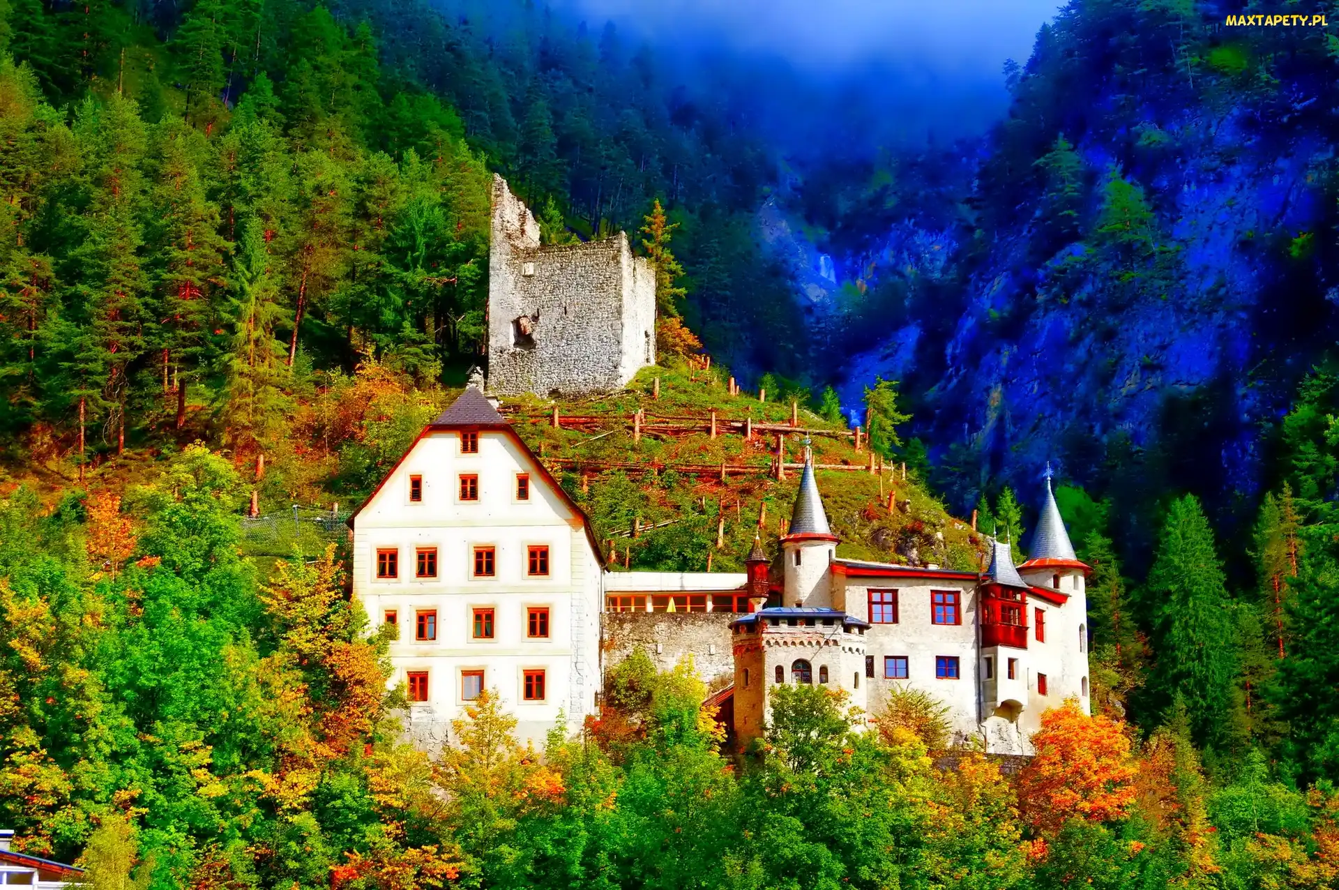 Góry, Lasy, Zamek
