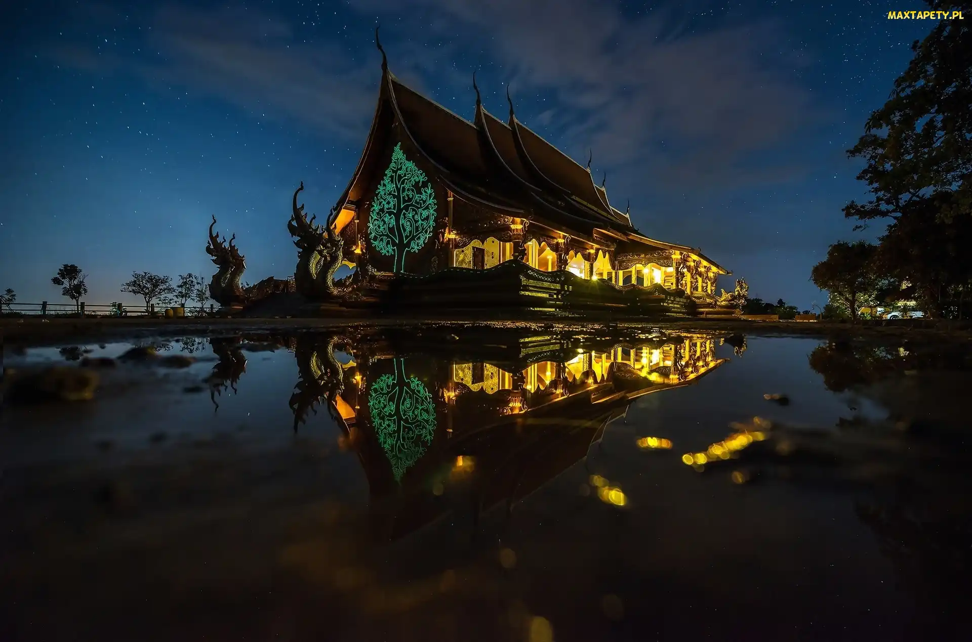 Tajlandia, Świątynia