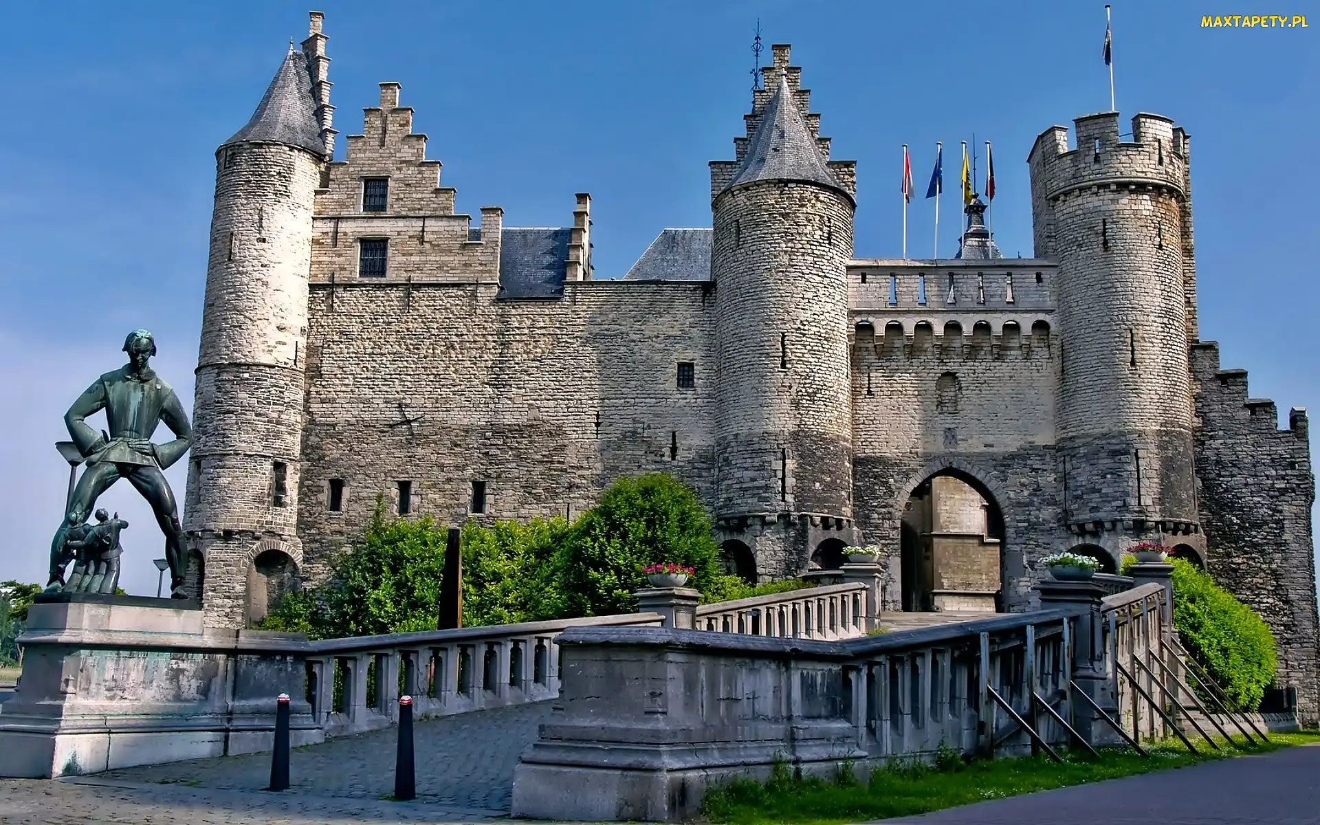 Belgia, Zamek