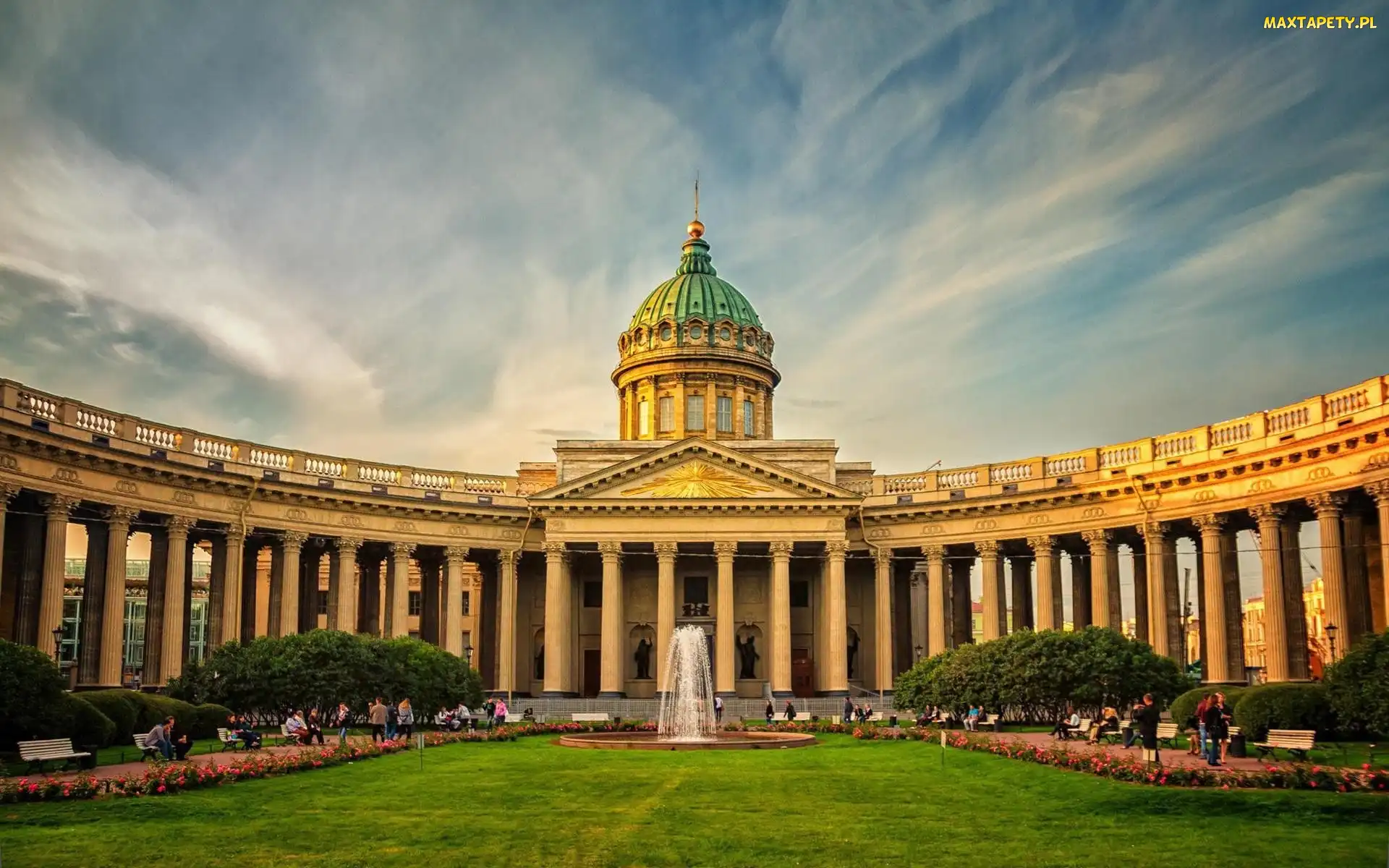 Rosja, Sankt Petersburg, Katedra, Fontanna