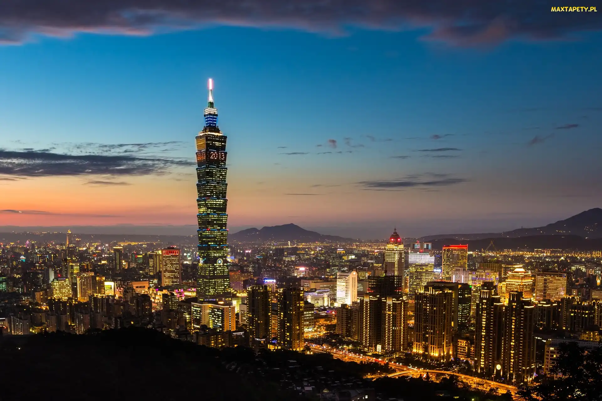Miasto nocą, Drapacze Chmur, Tajwan, Taipei