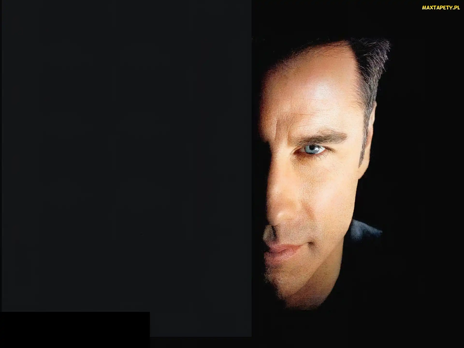 pół twarzy, John Travolta
