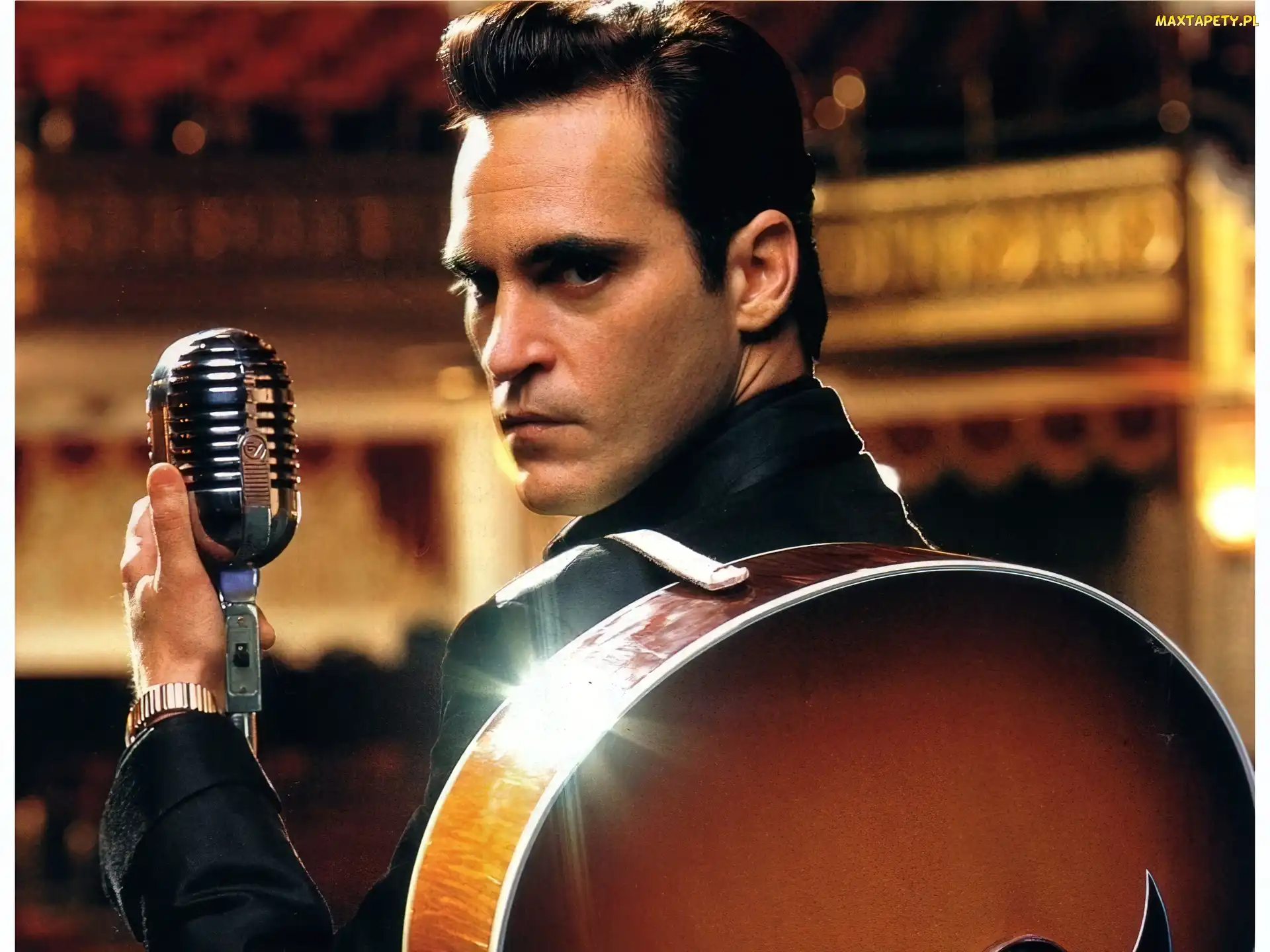 mikrofon, Joaquin Phoenix