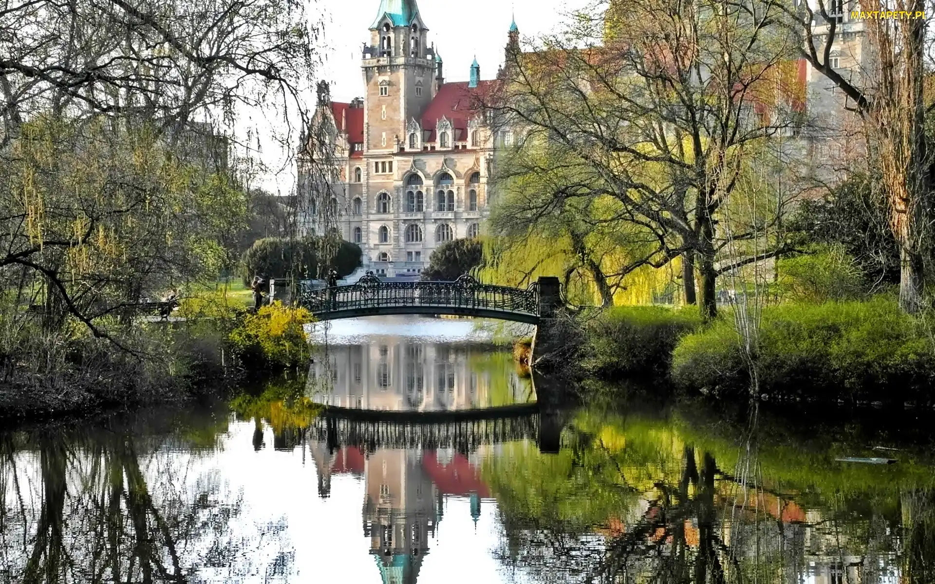 Rzeczka, Mostek, Zamek, Park