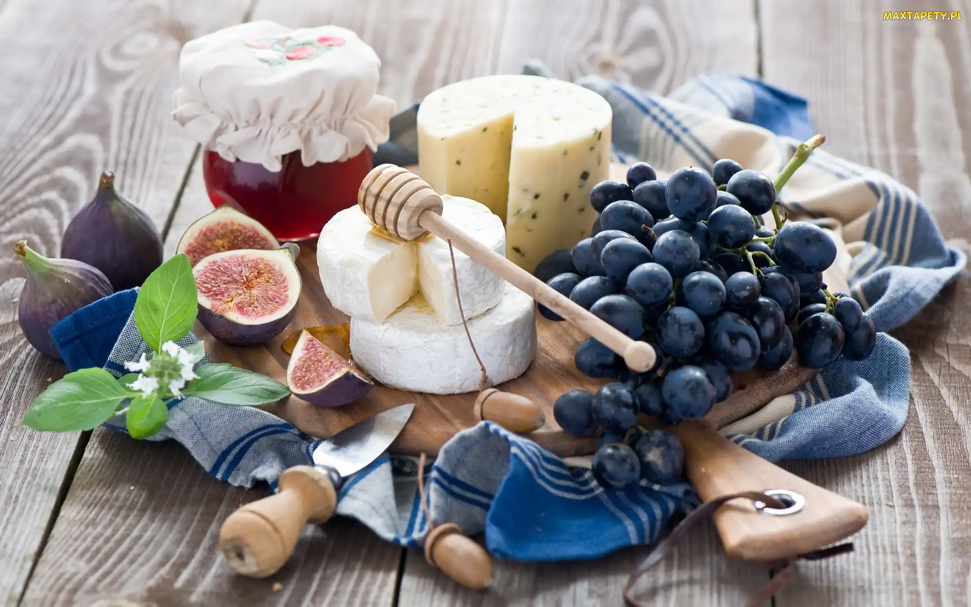 Ręcznik, Deska, Winogrono, Nóż, Granat, Sery, Miód