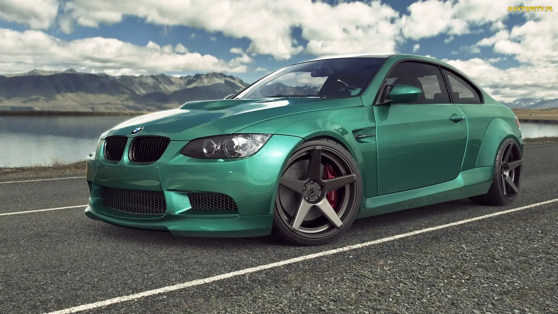 Zielone, Droga, BMW M3, Niebo, Auto