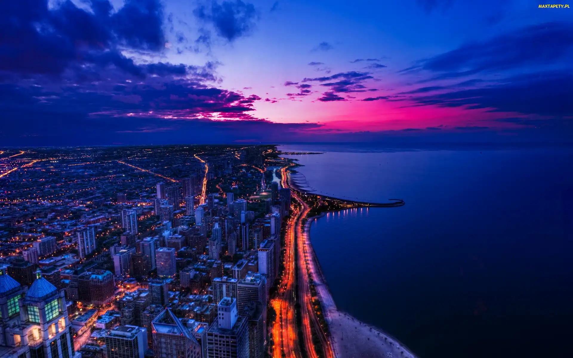 Z lotu ptaka, Chicago nocą