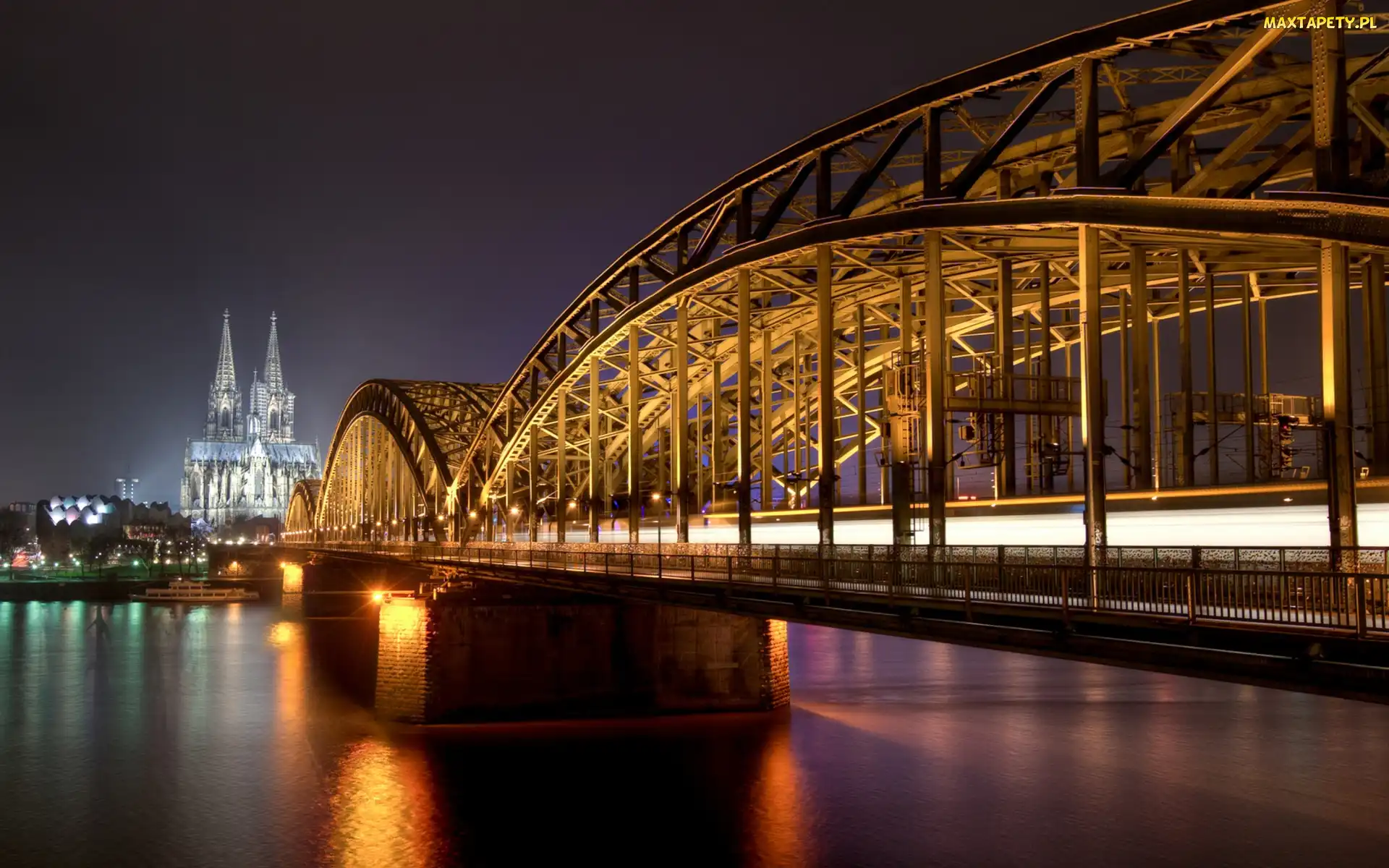 Miasto, Most, Niemcy