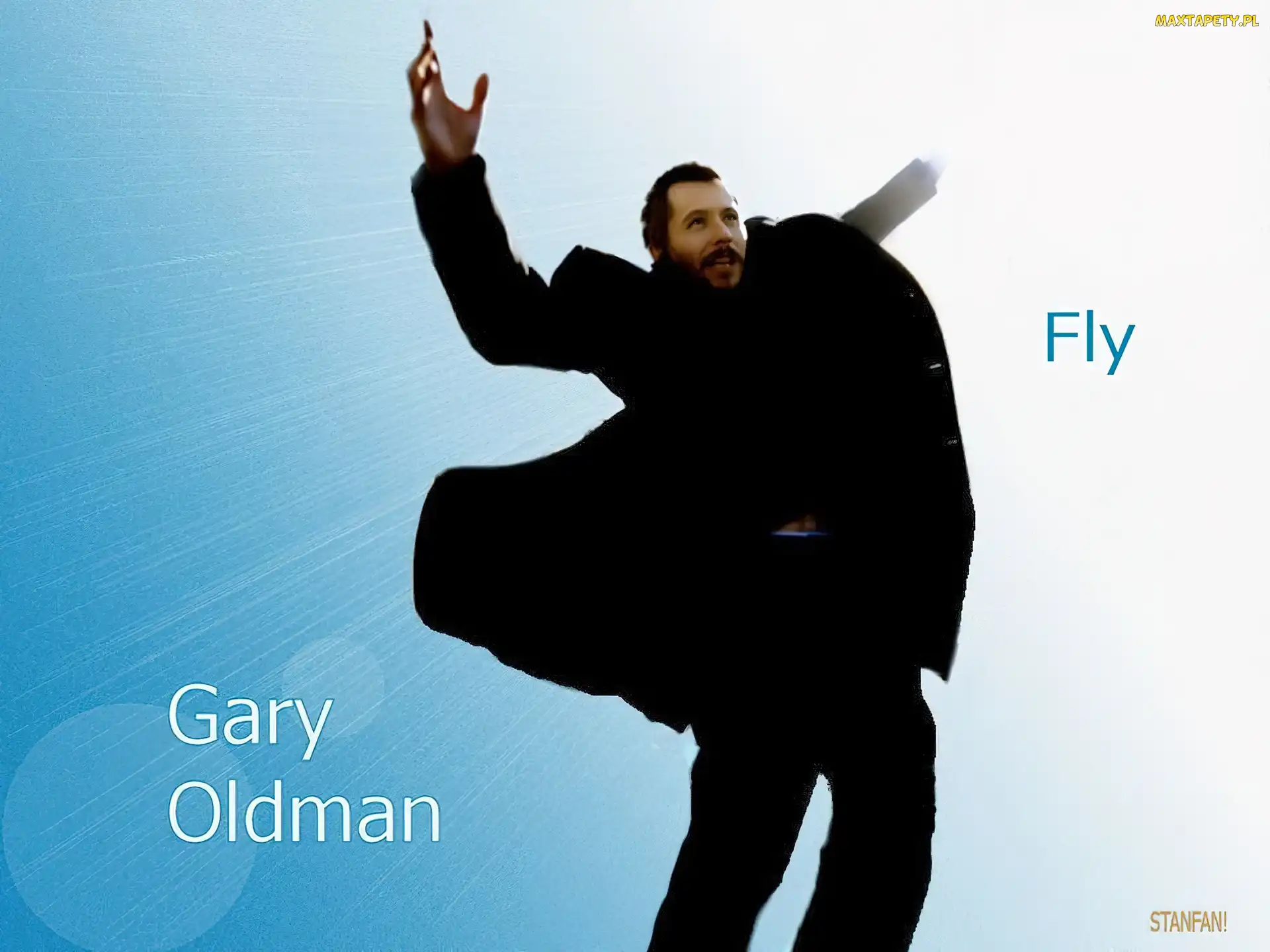 czarny strój, niebo, Gary Oldman
