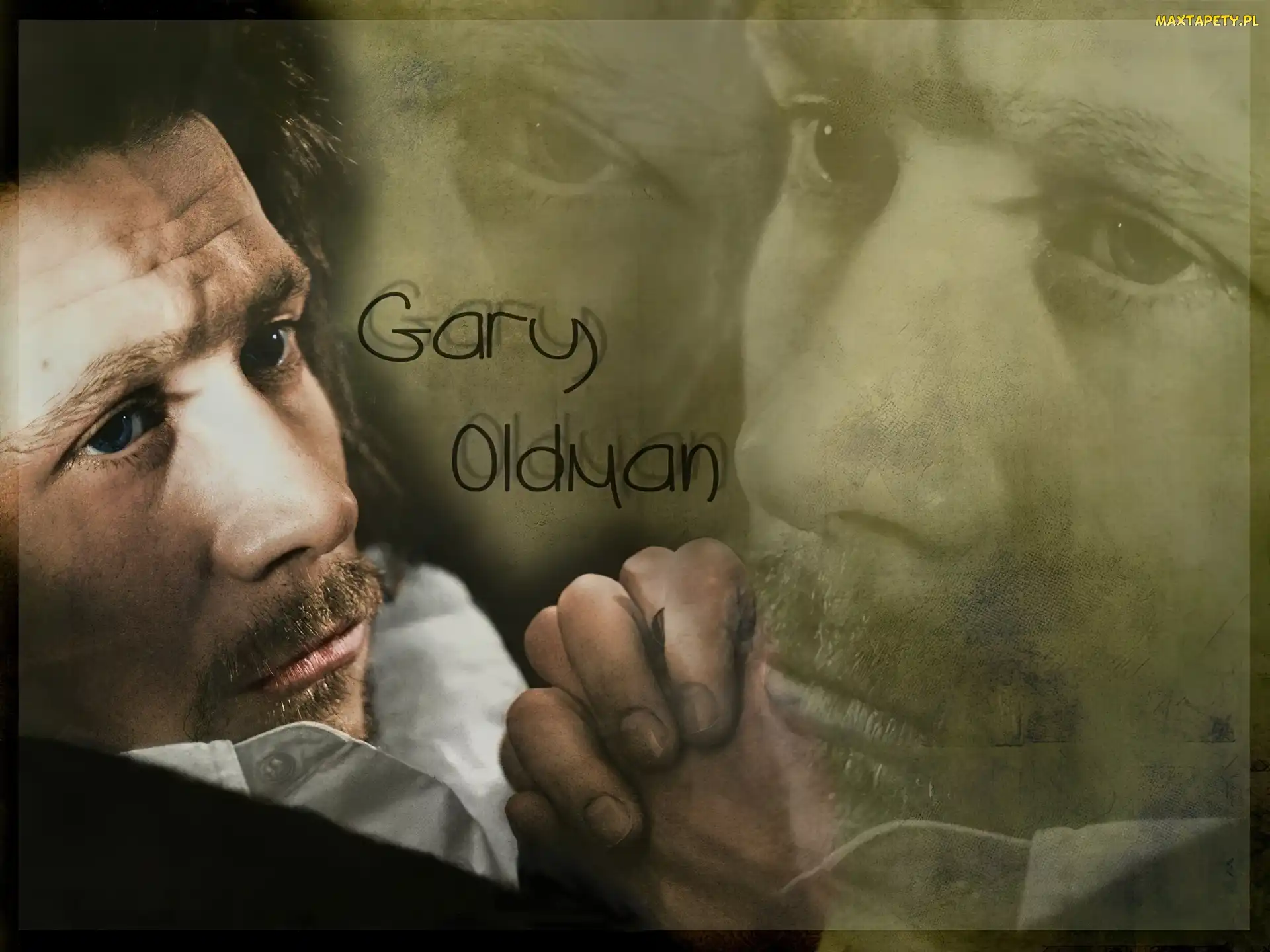 Gary Oldman, złożone ręce