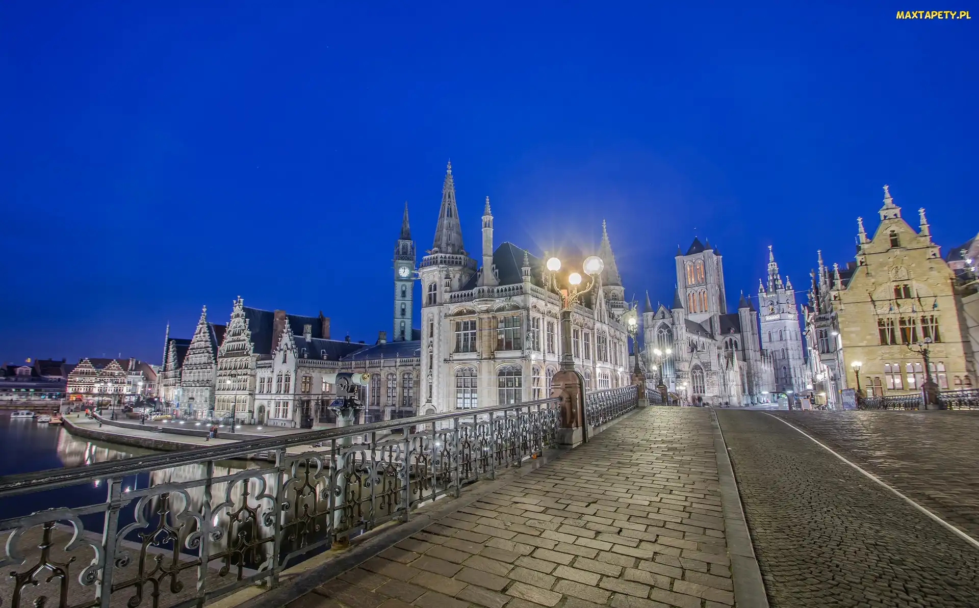 Miasto, Most, Kościół, Wieczór, Belgia