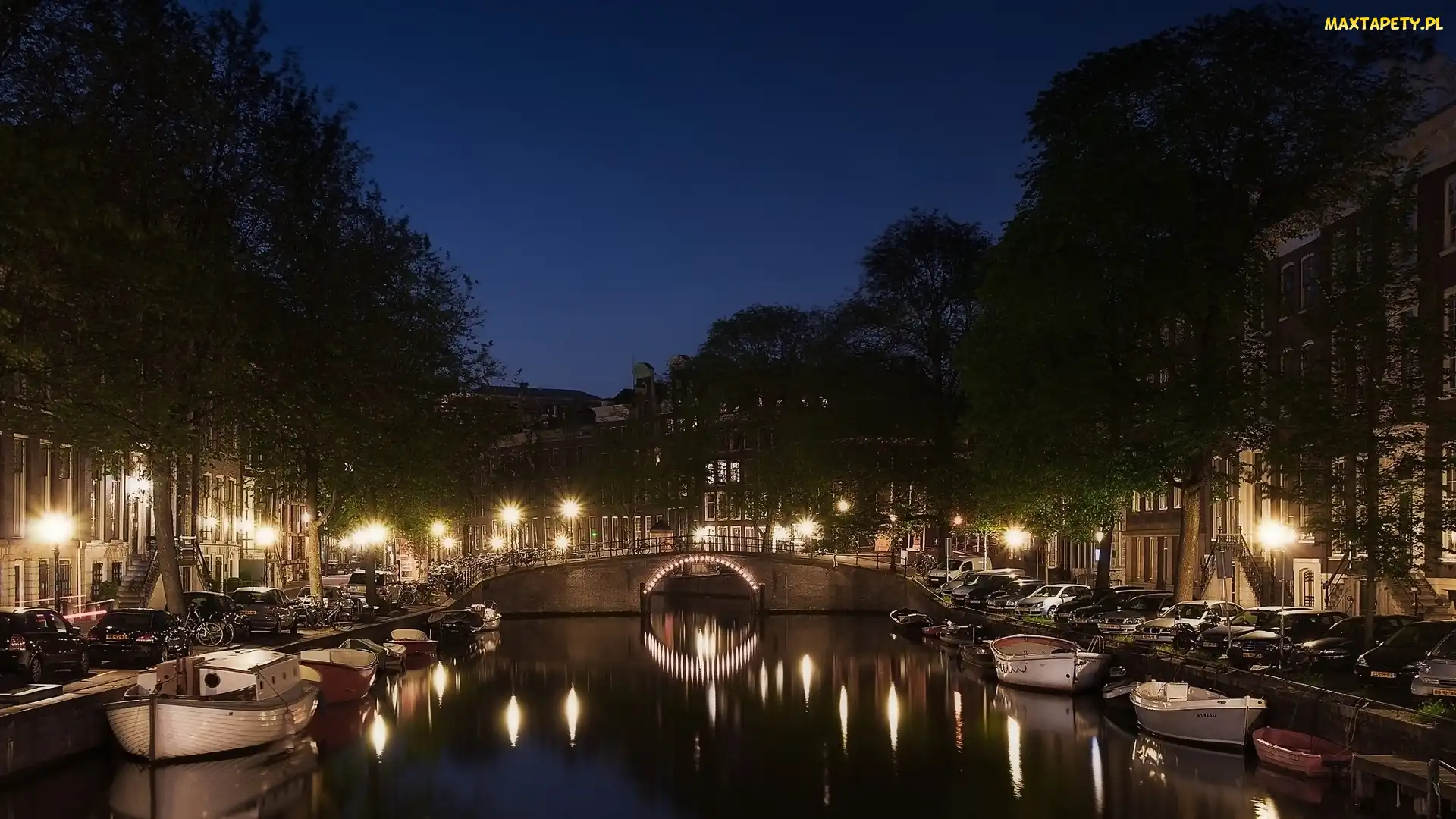 Amsterdam, Holandia, Domy, Nocą, Most, Łódki, Miasto