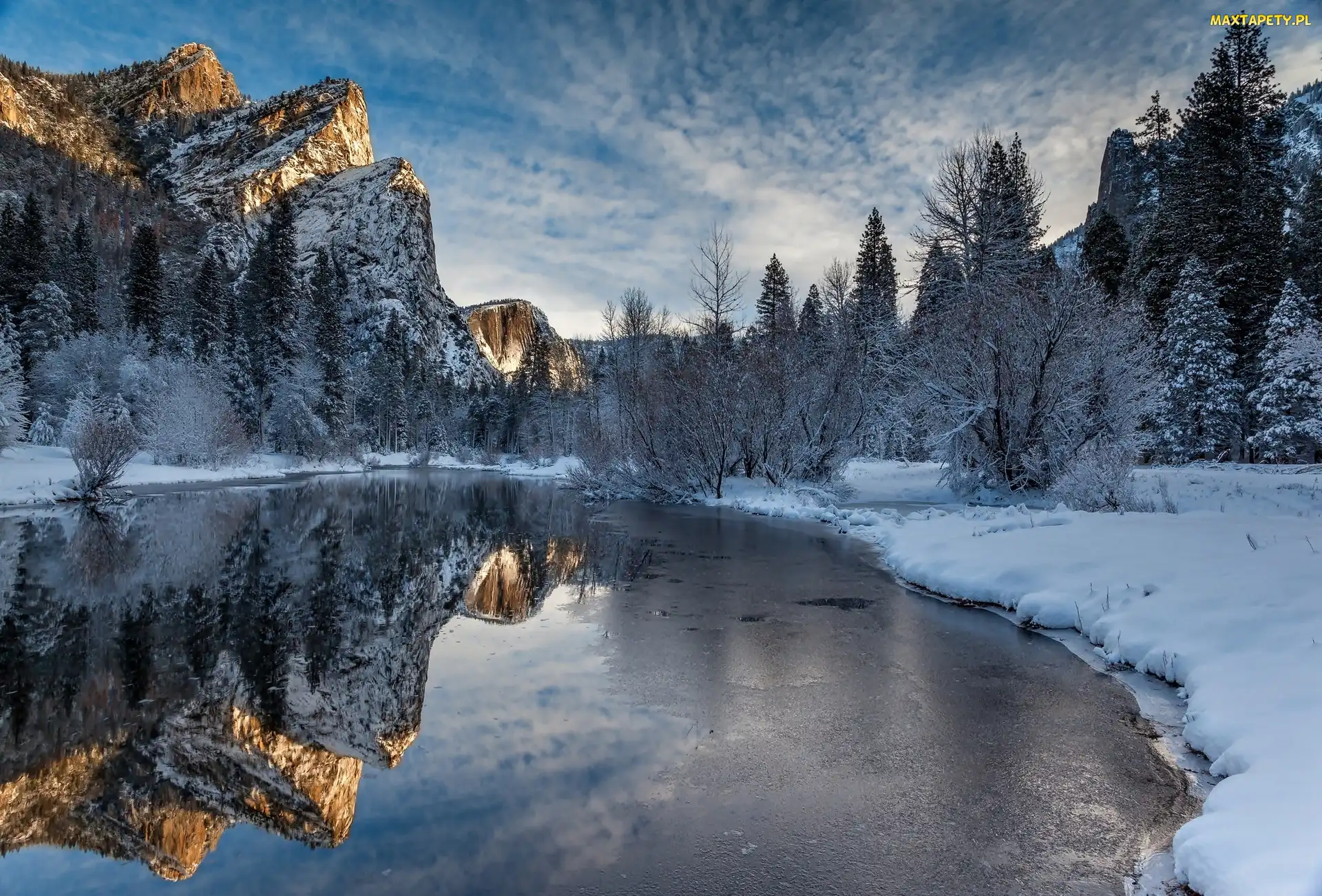 Stan Kalifornia, Stany Zjednoczone, Rzeka Merced, Zima, Góry, Las, Park Narodowy Yosemite