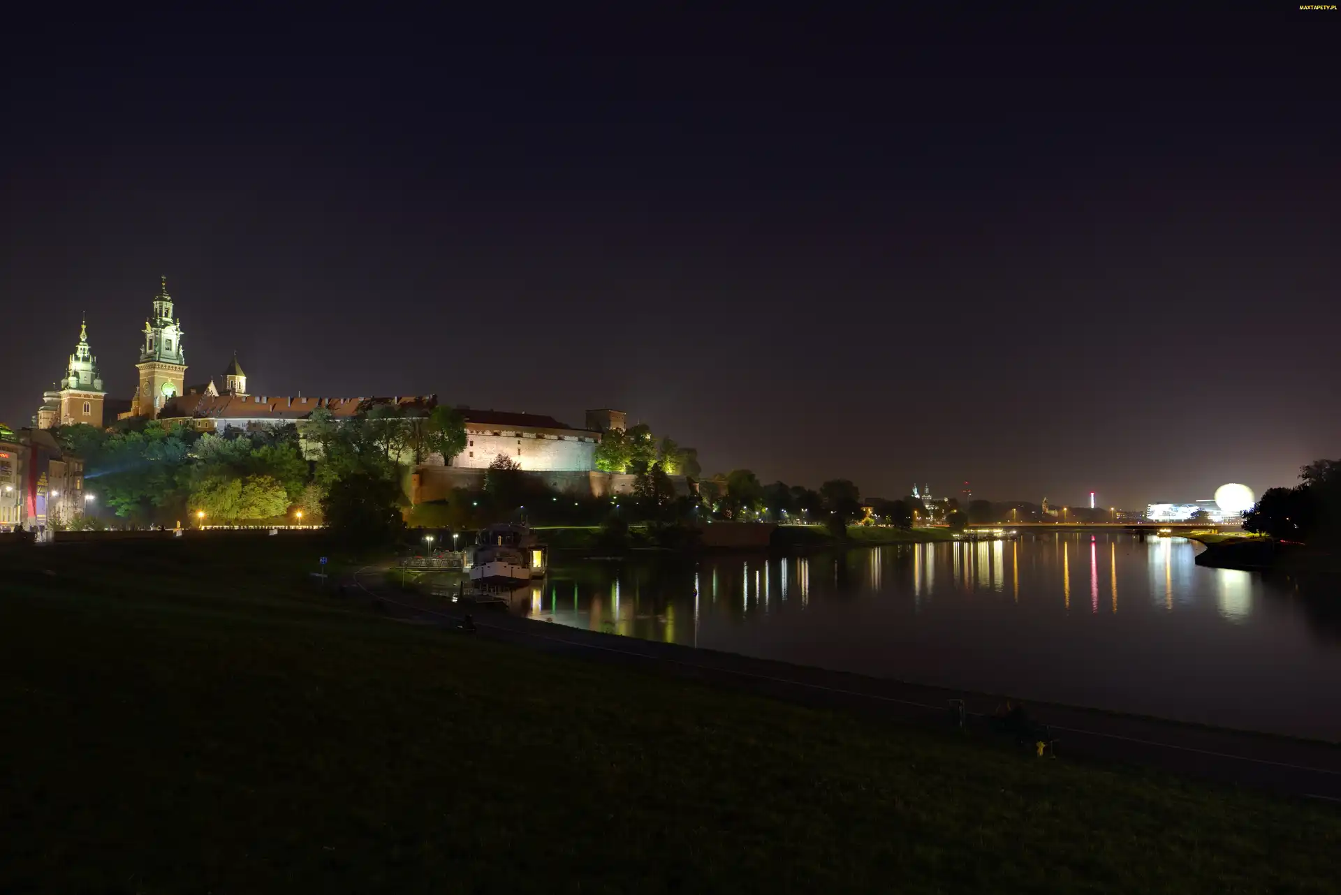 Noc, Rzeka Wisła, Kraków, Polska, Zamek Królewski na Wawelu, Wawel
