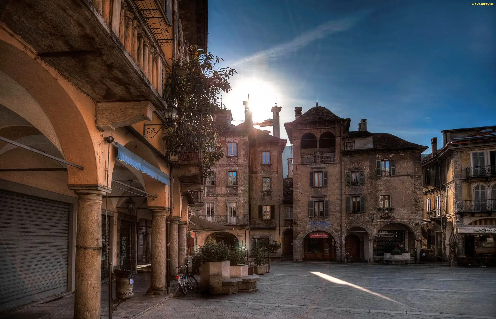 HDR, Ulica, Domodossola Piemont, Włochy