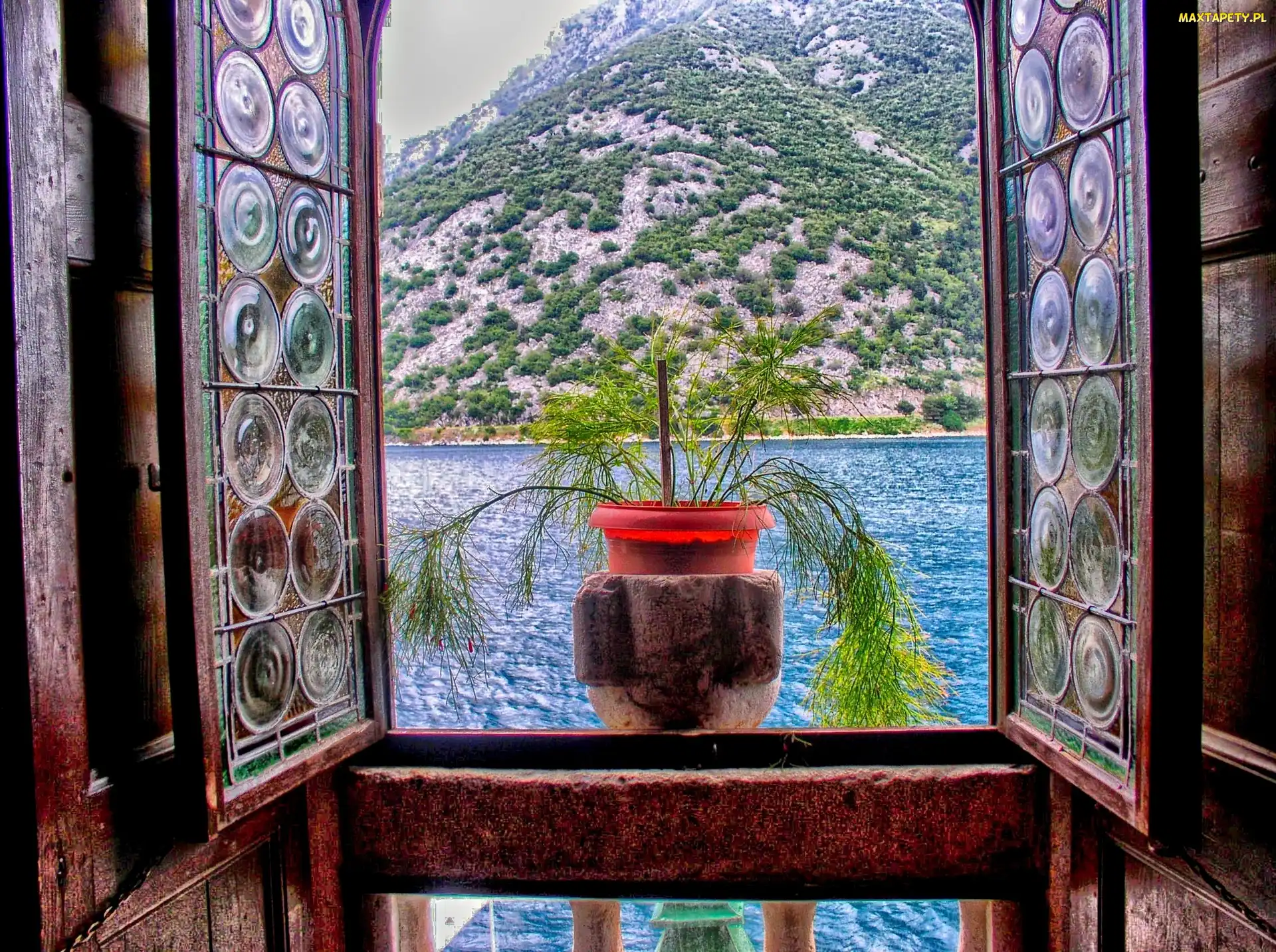 Góry, Jezioro, Okno, Chorwacja, Hotel, Kwiat