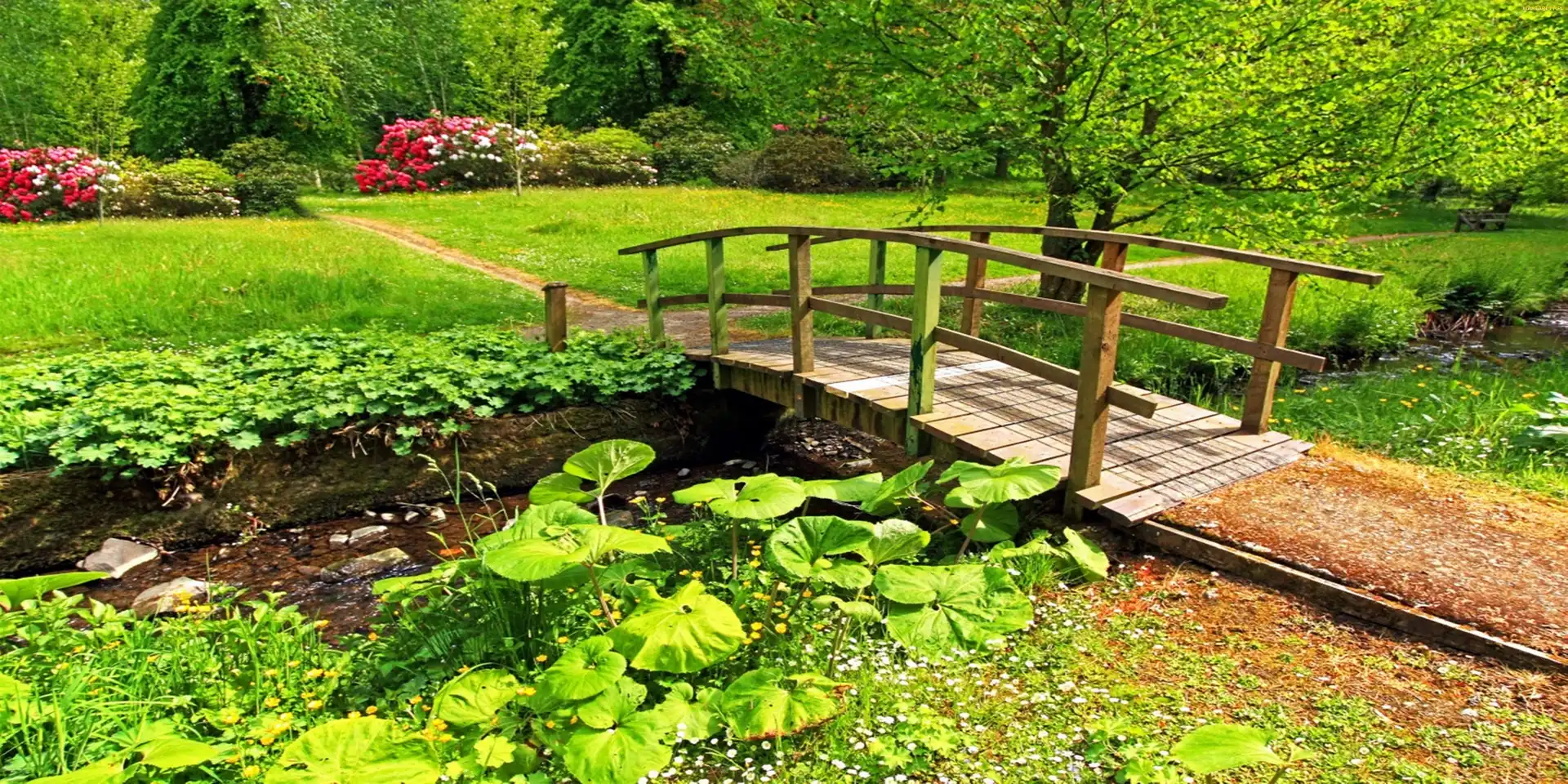 Mostek, Park